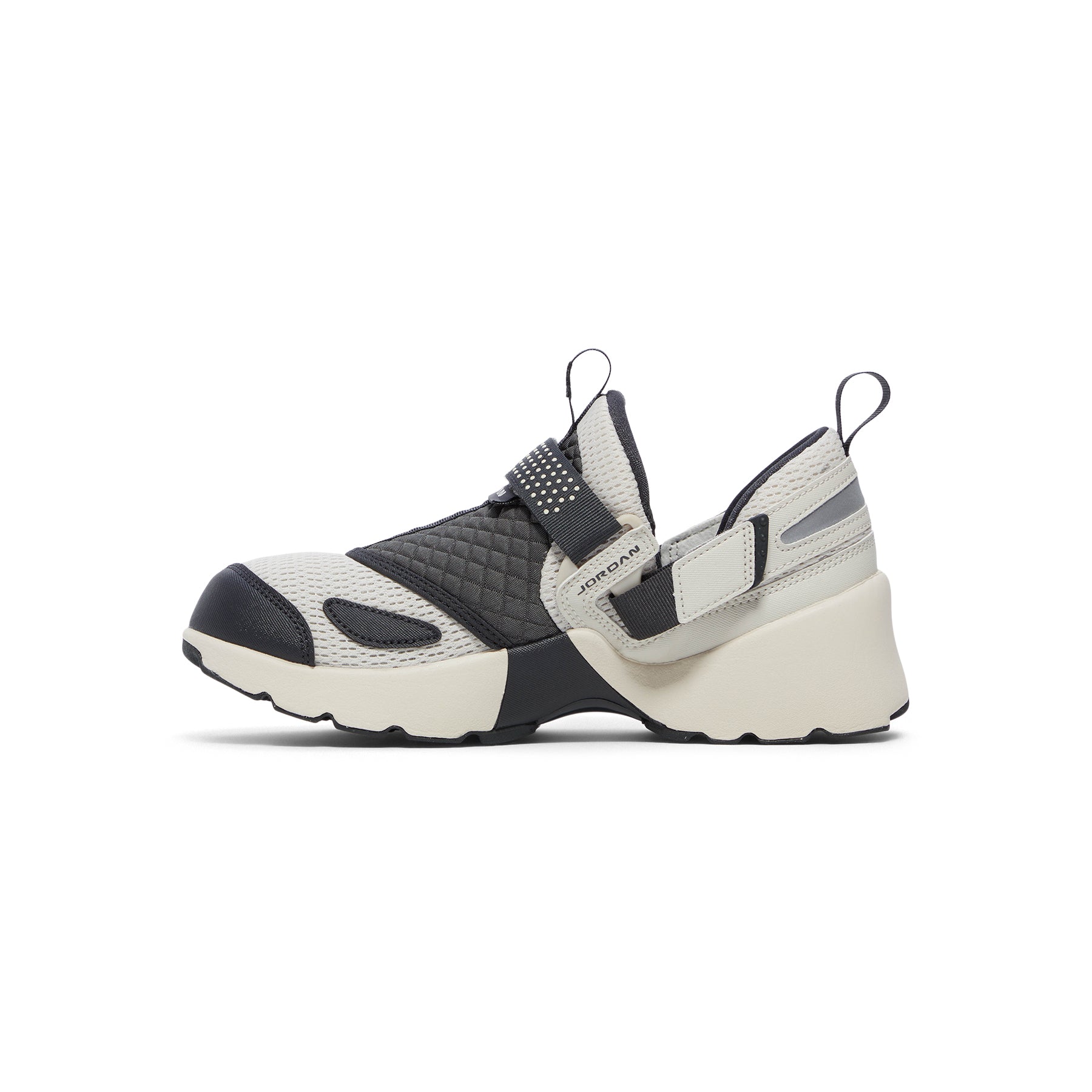 Nike Womens Jordan Trunner LX (Light orewood brown/Anthracite)