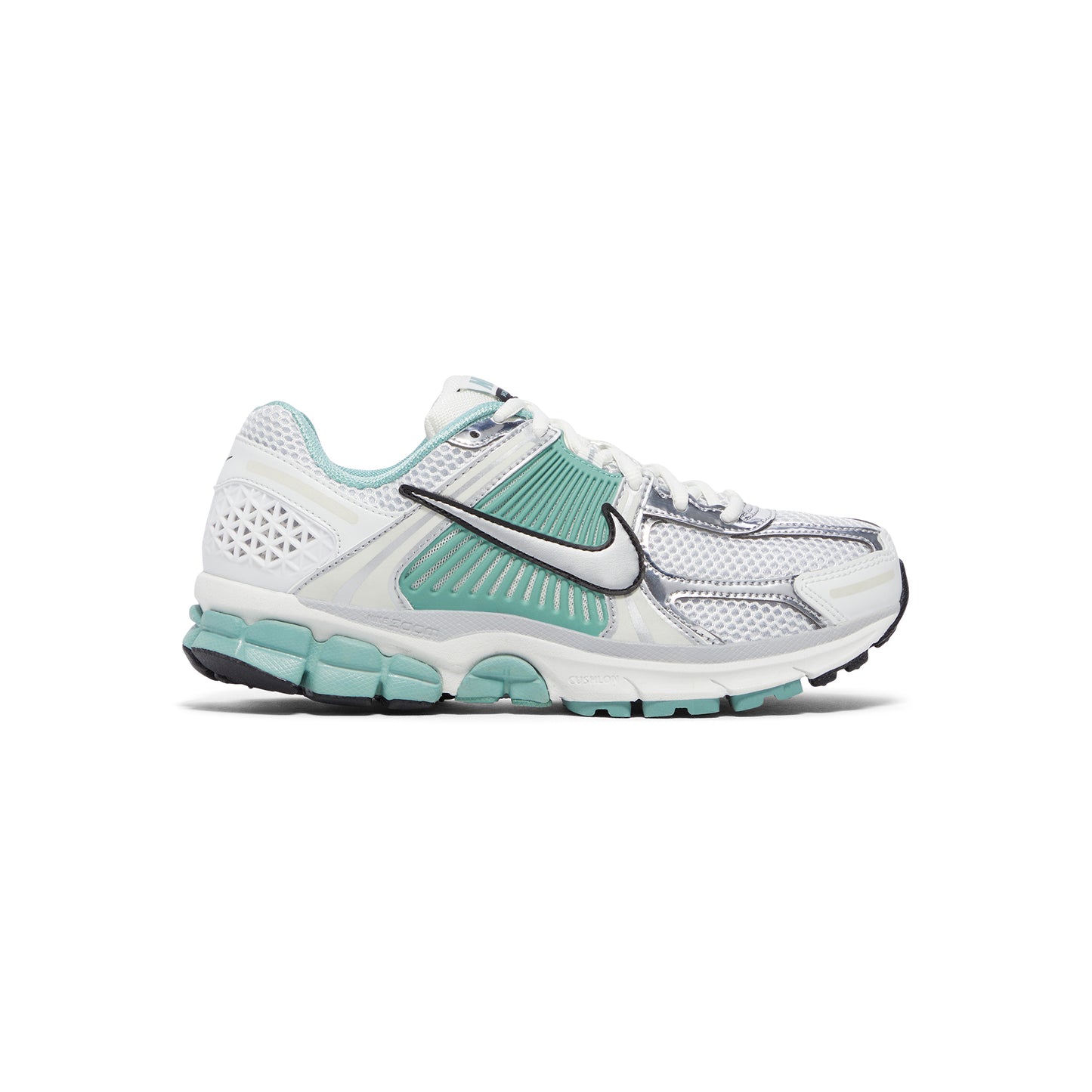 Nike Womens Zoom Vomero 5 (Summit White/Metallic Silver/Wolf Grey)