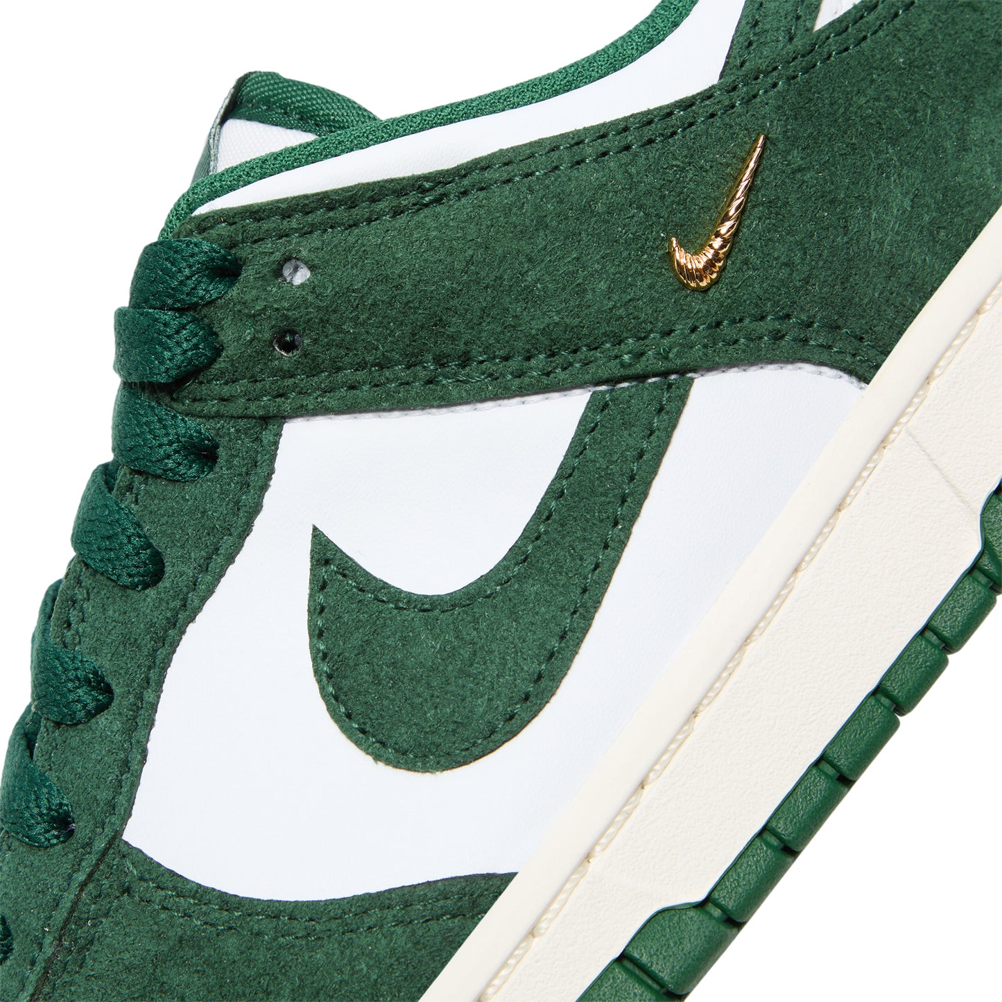 Nike Womens Dunk Low (Summit White/Gorge Green/Sail)