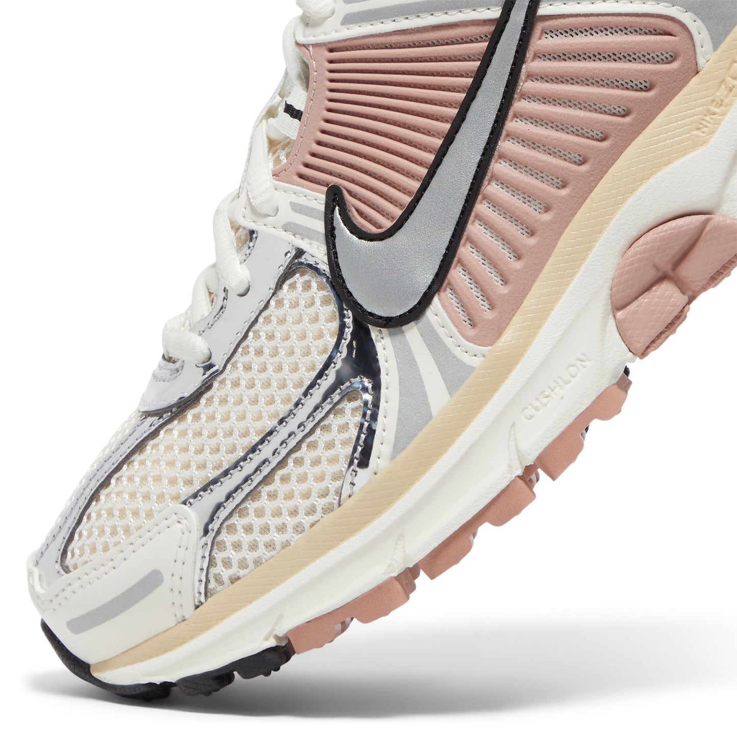 Nike Womens Zoom Vomero 5 (Sail/Pearl White/Particle Pink)