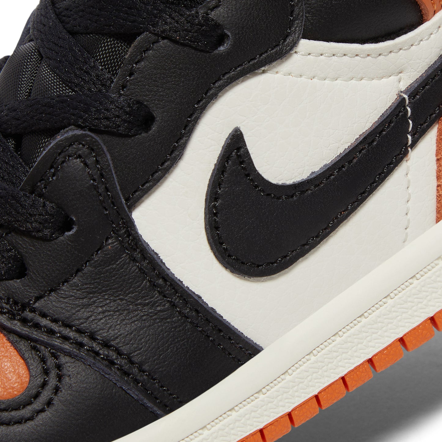 Nike Kids TD Jordan 1 Retro High OG (Black/Sail/Starfish)