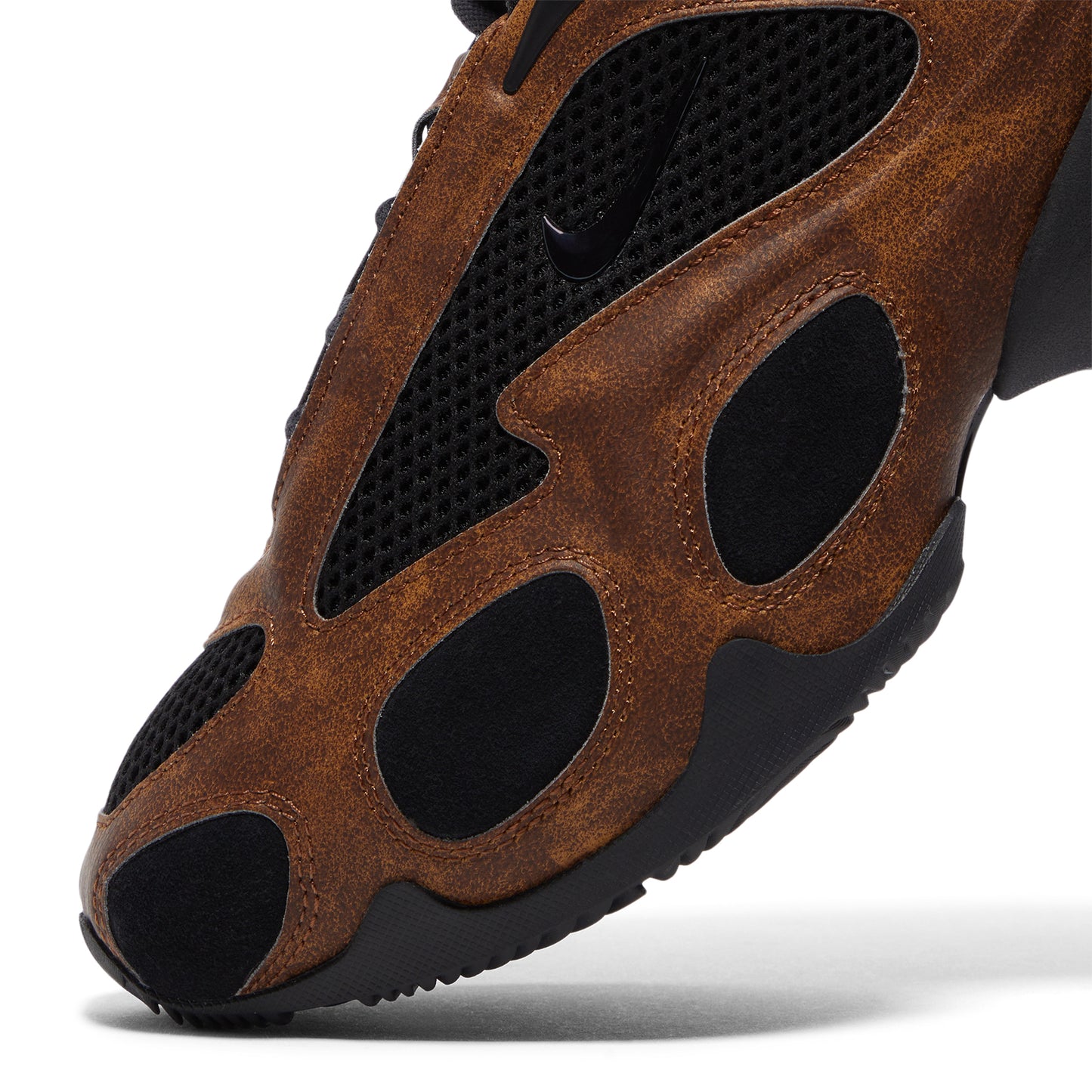 Nike Womens Air Max Muse SE (Light British Tan/Black/Metallic Silver)