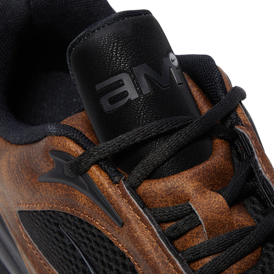 Nike Womens Air Max Muse SE (Light British Tan/Black/Metallic Silver)