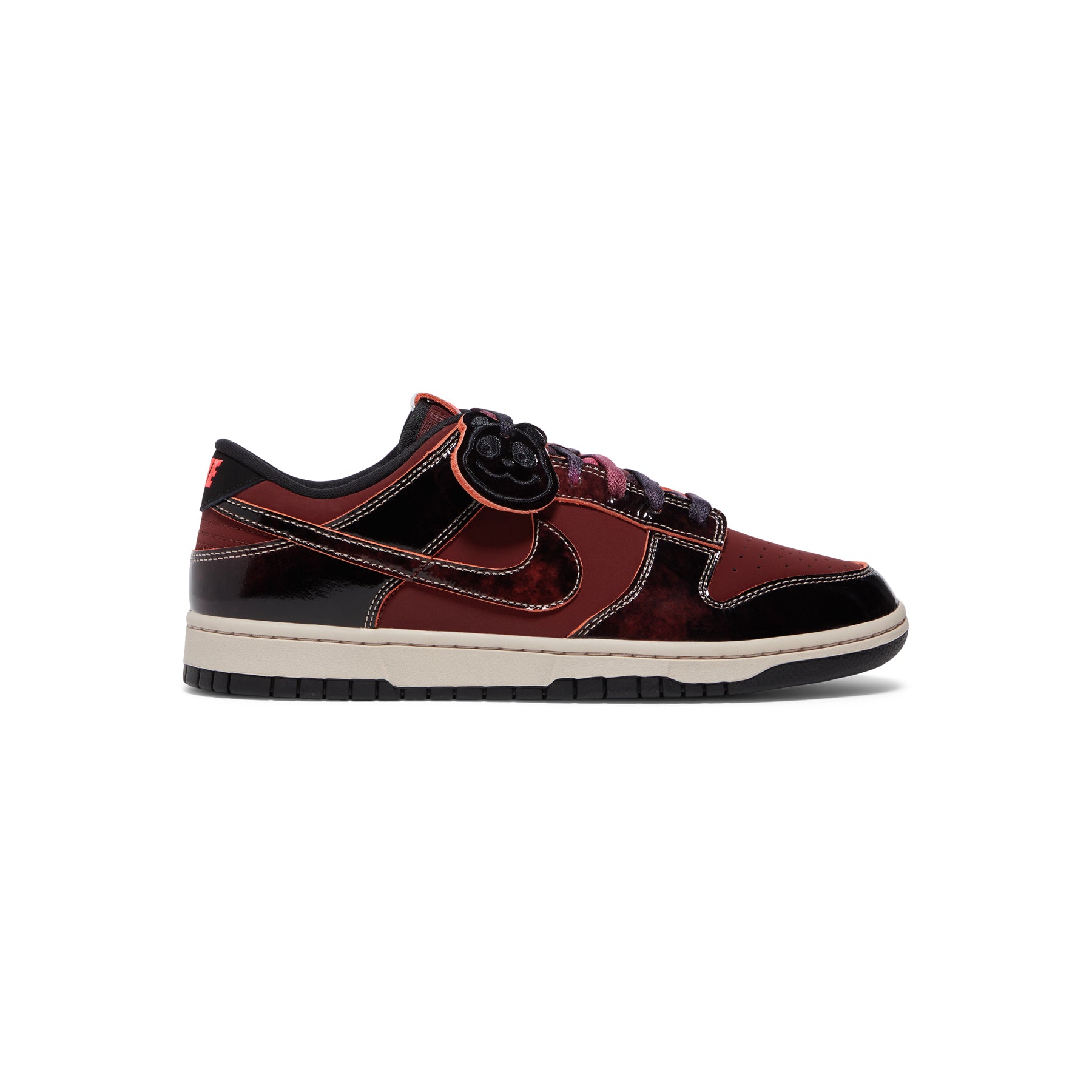 Nike Dunk Low Retro SE (Dark Team Red/Solar Red/Black/Silt Red)