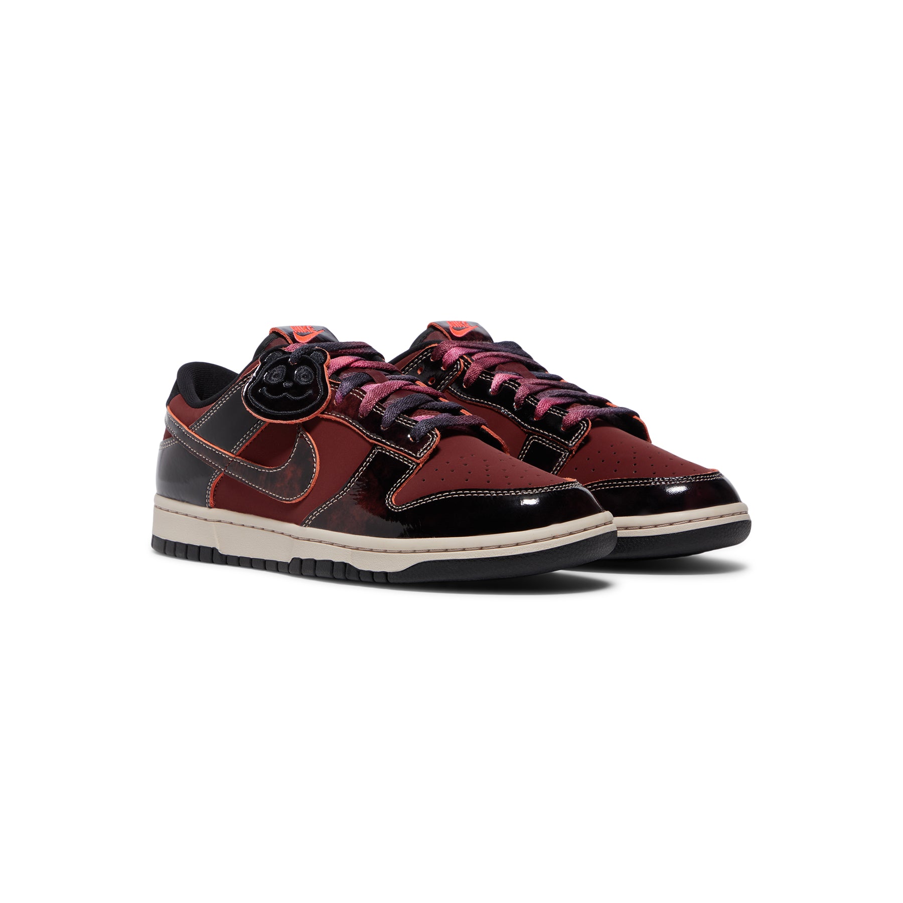 Nike Dunk Low Retro SE (Dark team red/Solar red/Black/Silt red)