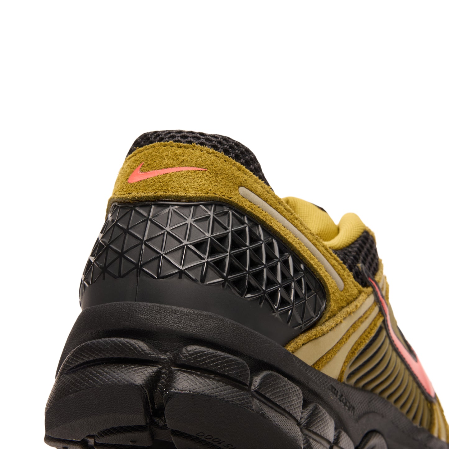 Nike Zoom Vomero 5 Premium (Olive Flak/Picante Red/Black)