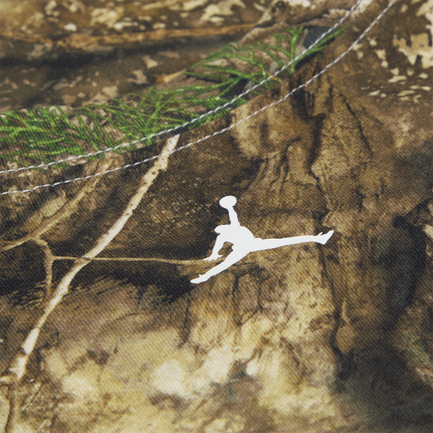 Jordan Brooklyn Realtree T-Shirt (Sail)