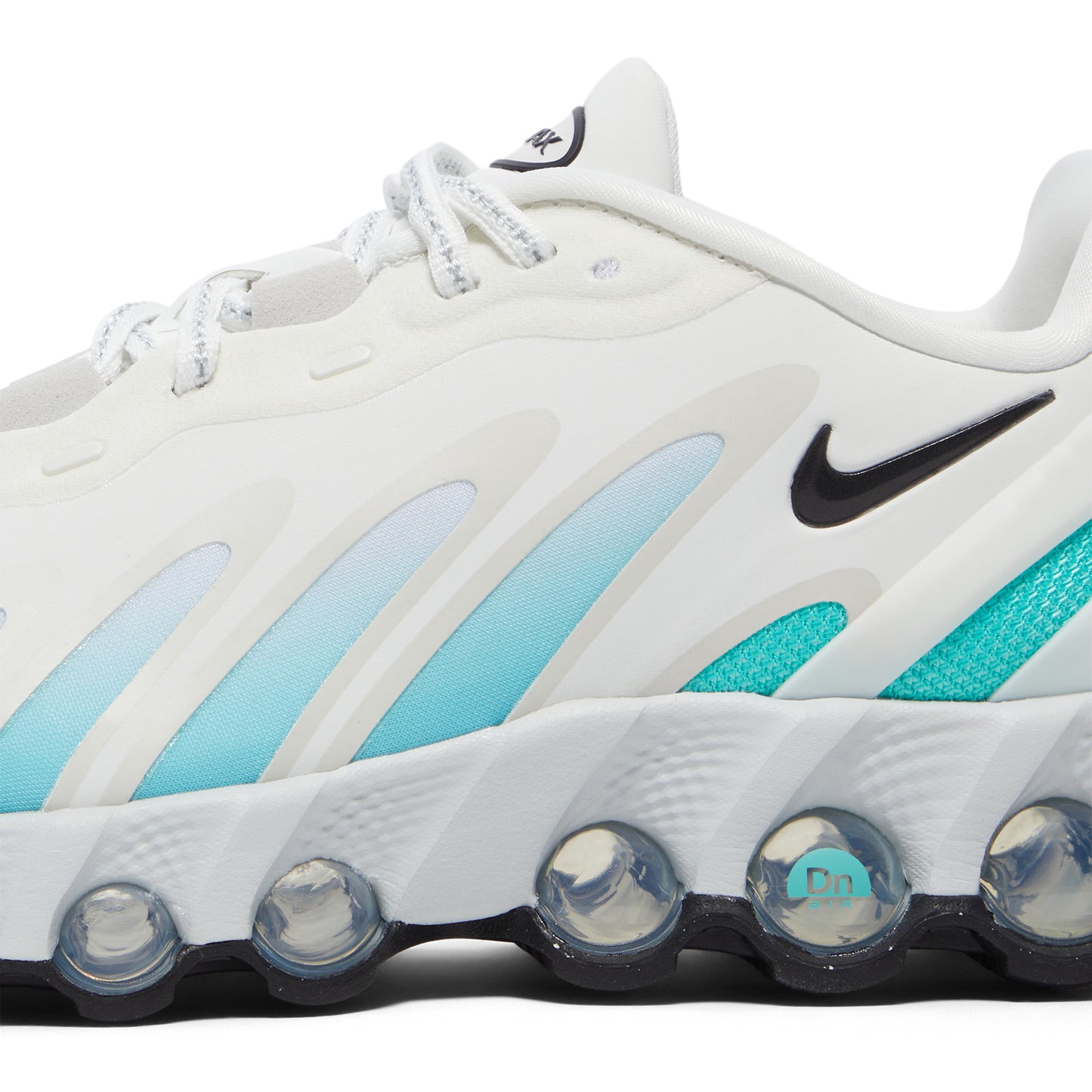 Nike Womens Air Max DN8 (Summit White/Black Cool Mint/Photon Dust)