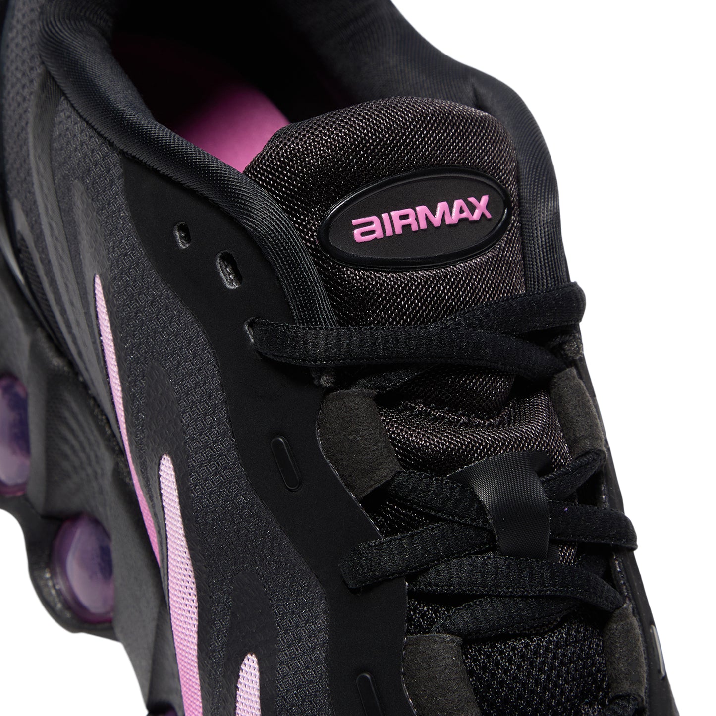 Nike Womens Air Max DN8 (Black/Pink Foam/Playful Pink)