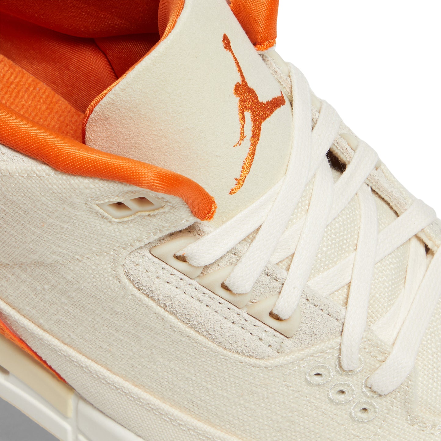Air Jordan 3 Retro T Womens (Fossil/Starfish/Sail)