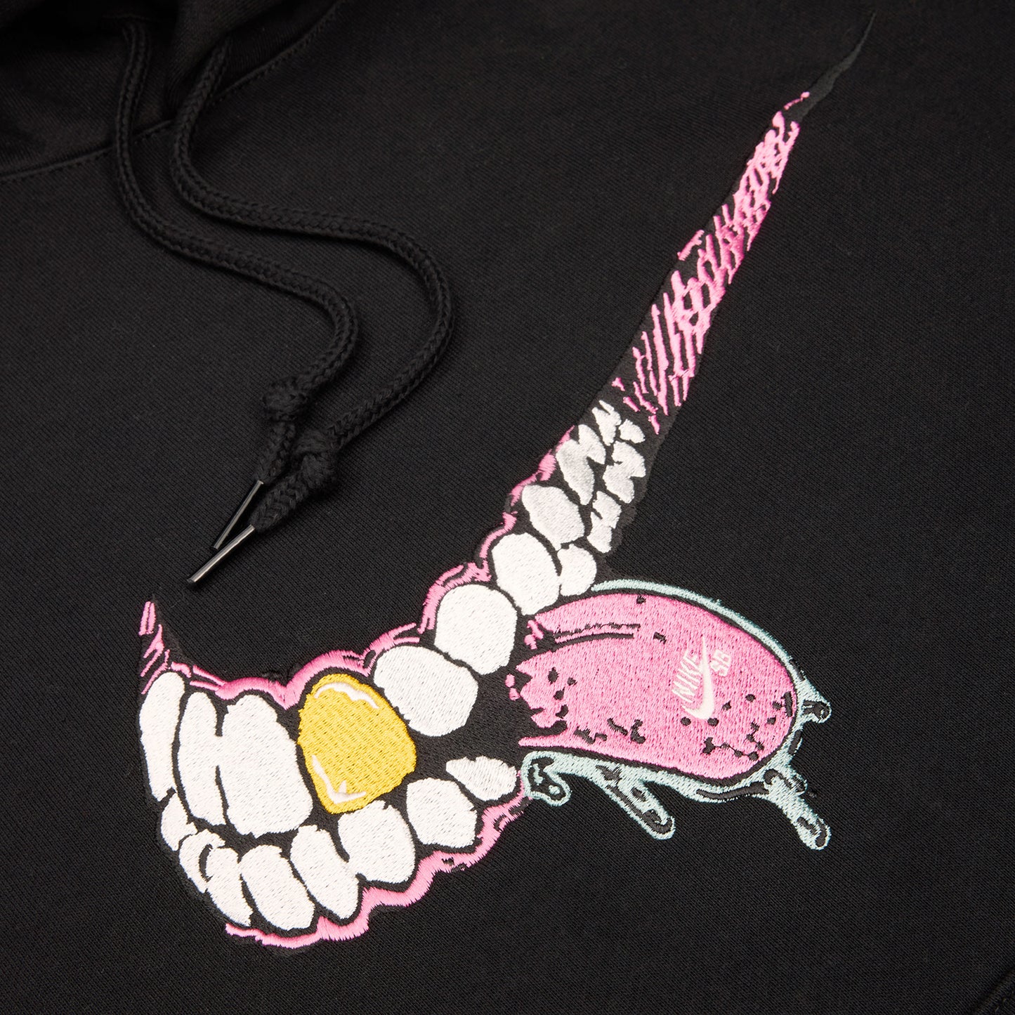 Nike SB Pullover Hoodie (Black/White)