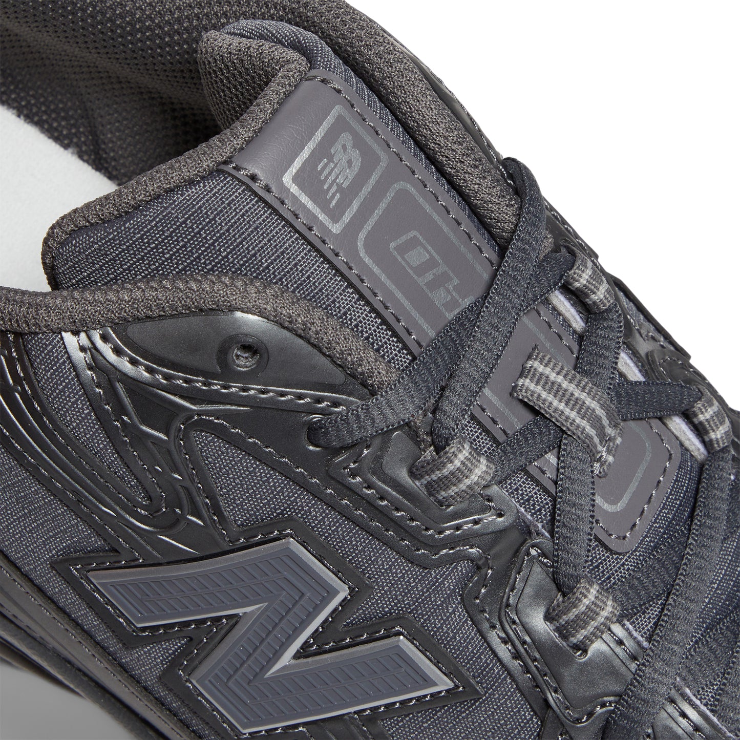 New Balance 740 (Castlerock)