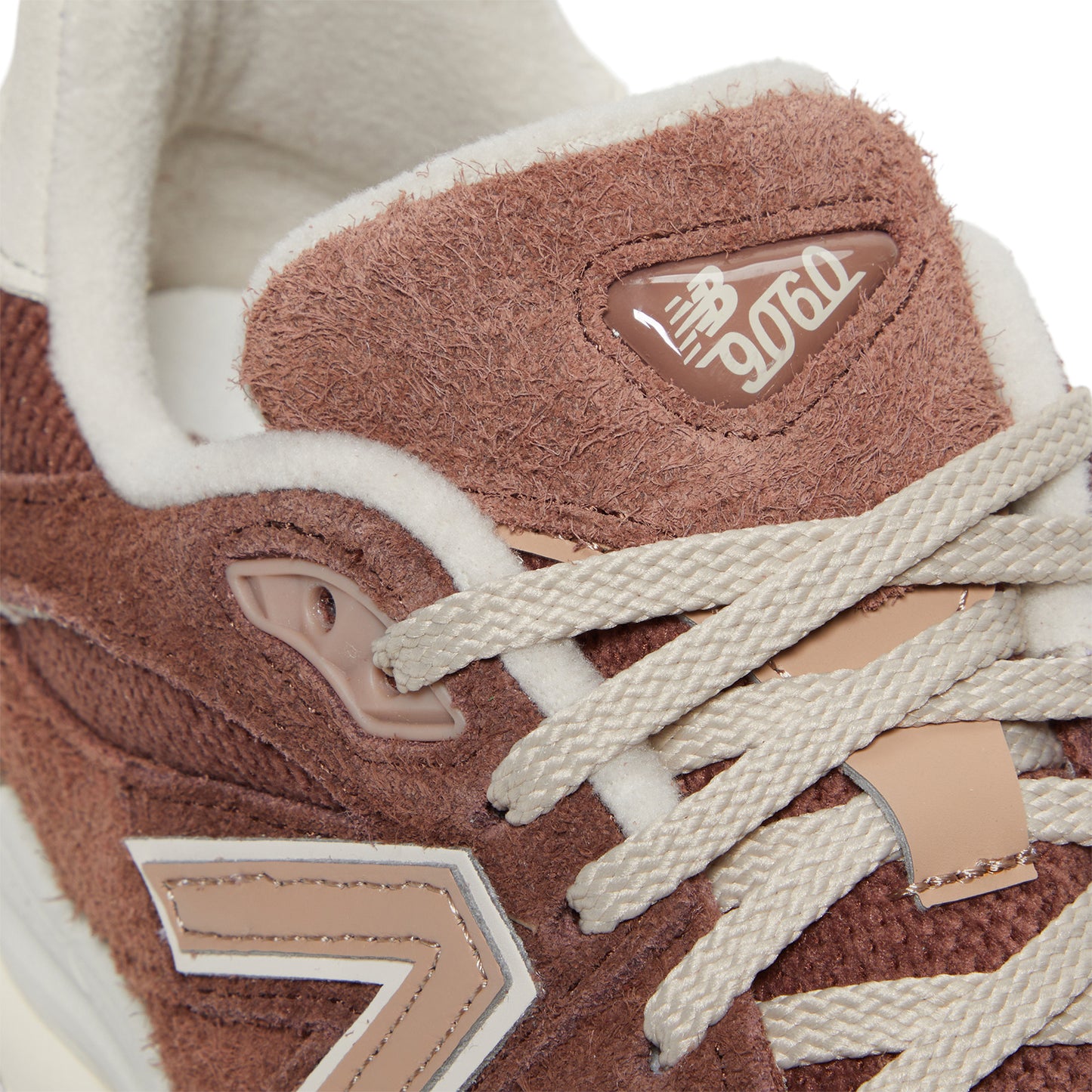New Balance 9060 (Rich oak)