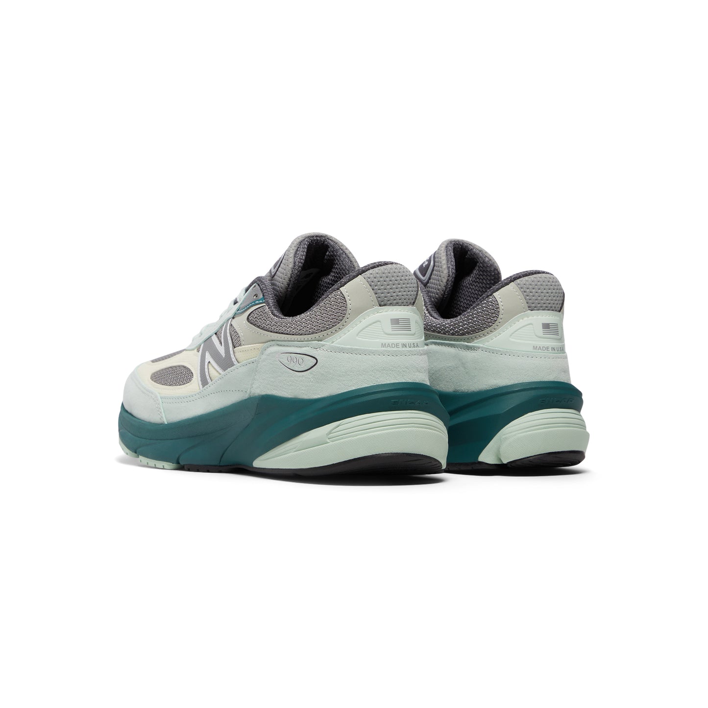 New Balance Made in USA 990v6 (Clay Ash)