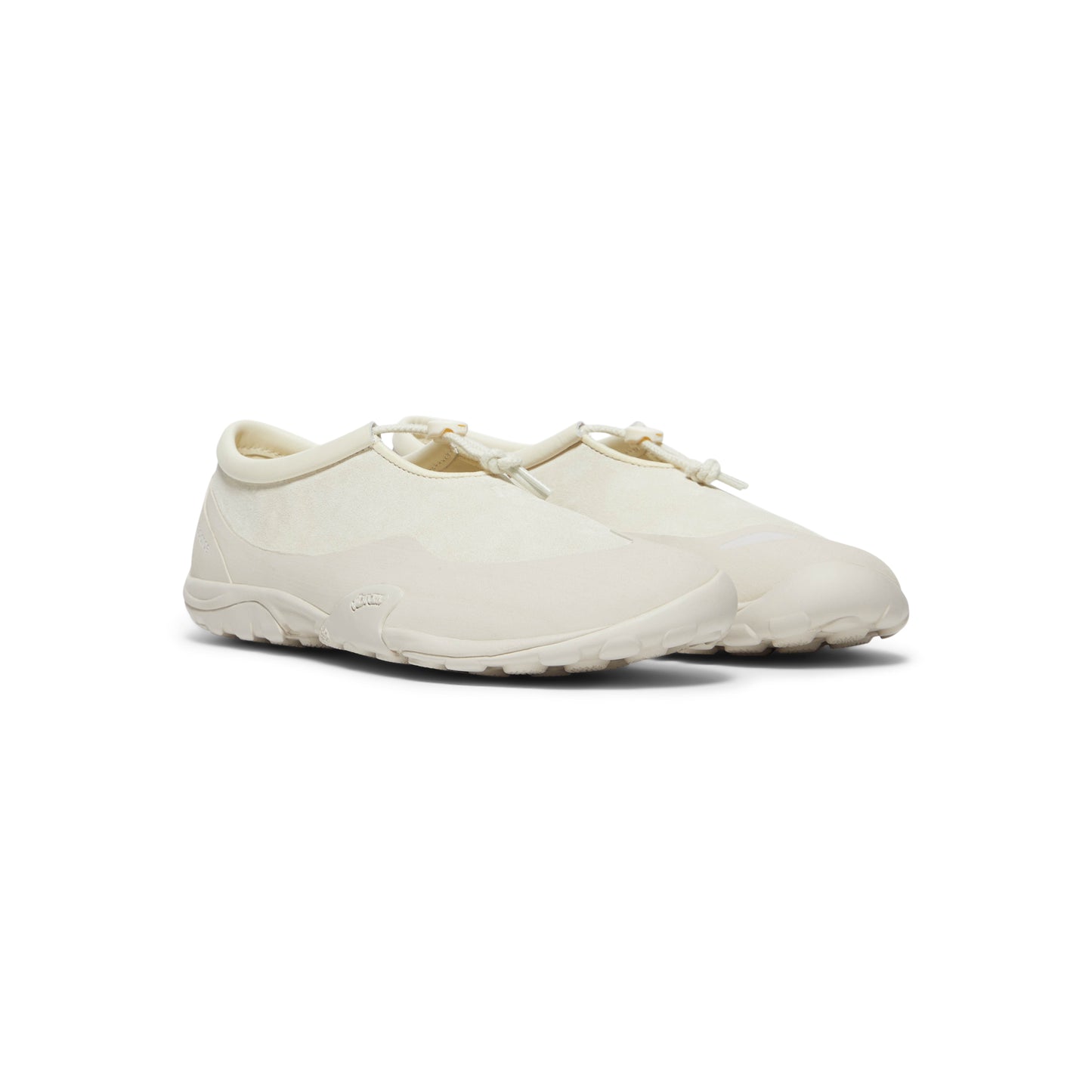 Tokyo Design Studio Minimus x New Balance MT10 (Angora)