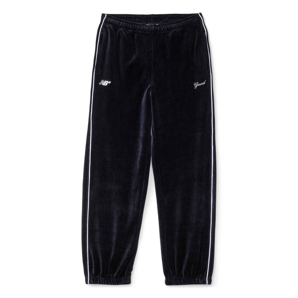 New Balance x Grand Velour Track Pant (Black) – CNCPTS