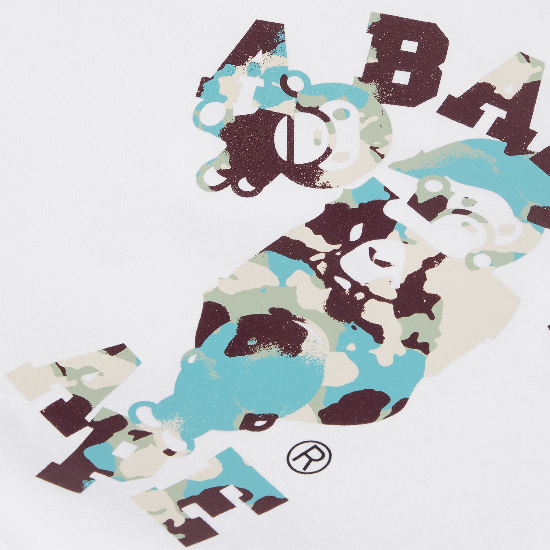 【A BATHING APE】MAP CAMO COLLEGE MILO TEE/ホワイト A Bathing Ape Map Camo College Milo Tee (White) – CNCPTS