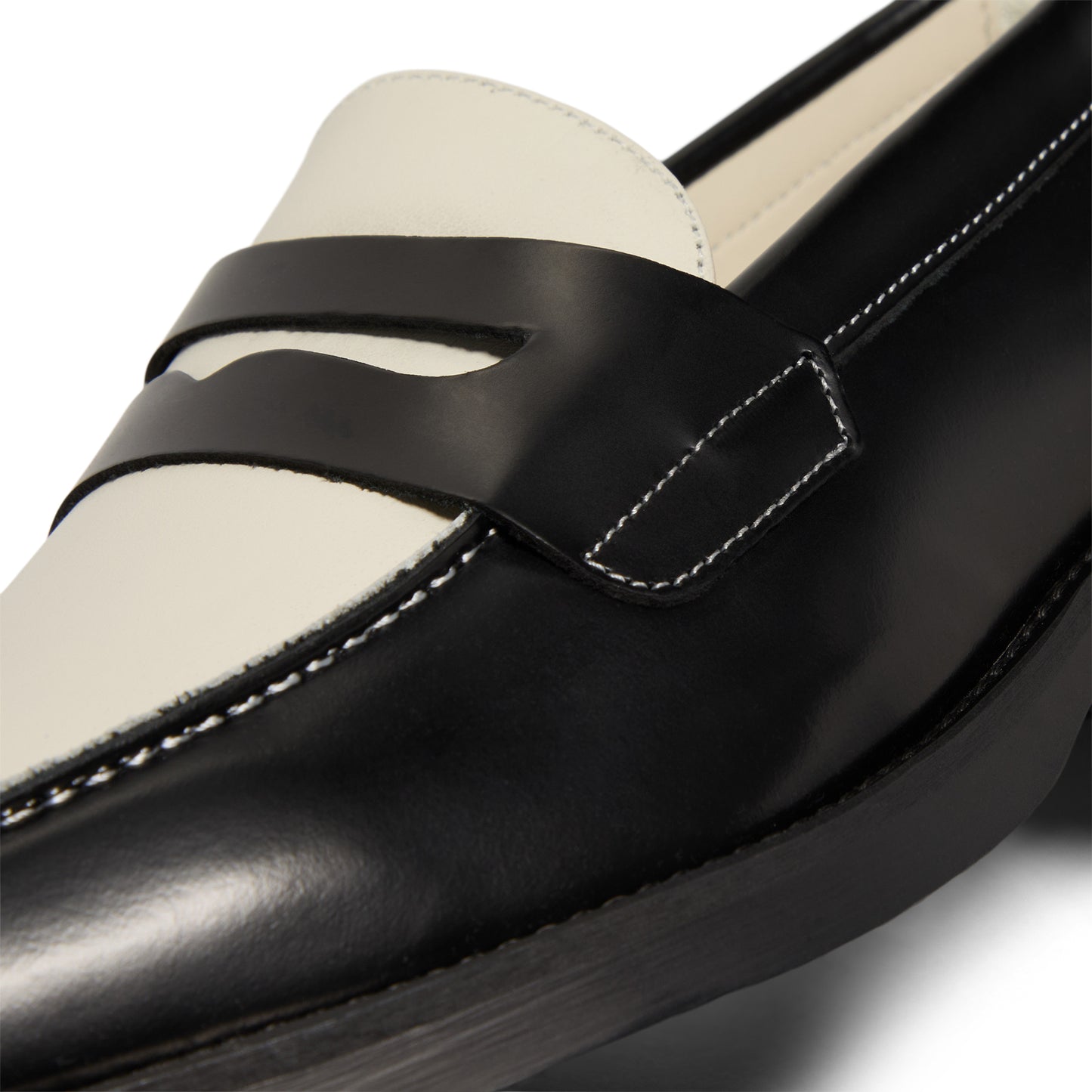 DUKE + DEXTER Wilde Penny Loafer (Black/White)