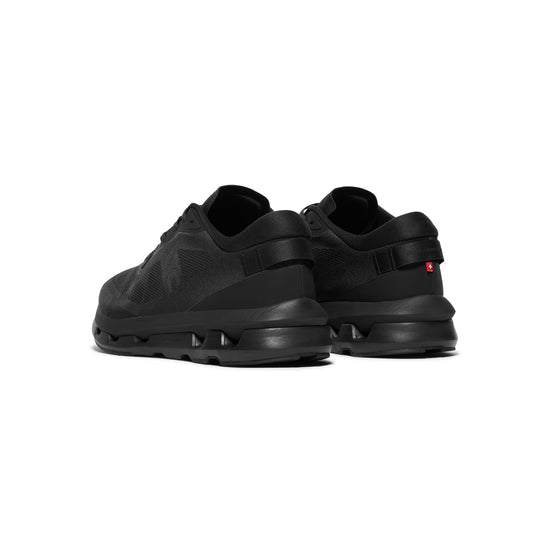On Cloudzone (Black/Eclipse)
