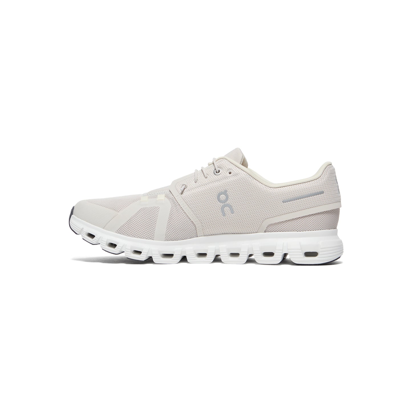 ON Cloud 6 (Pearl/White)