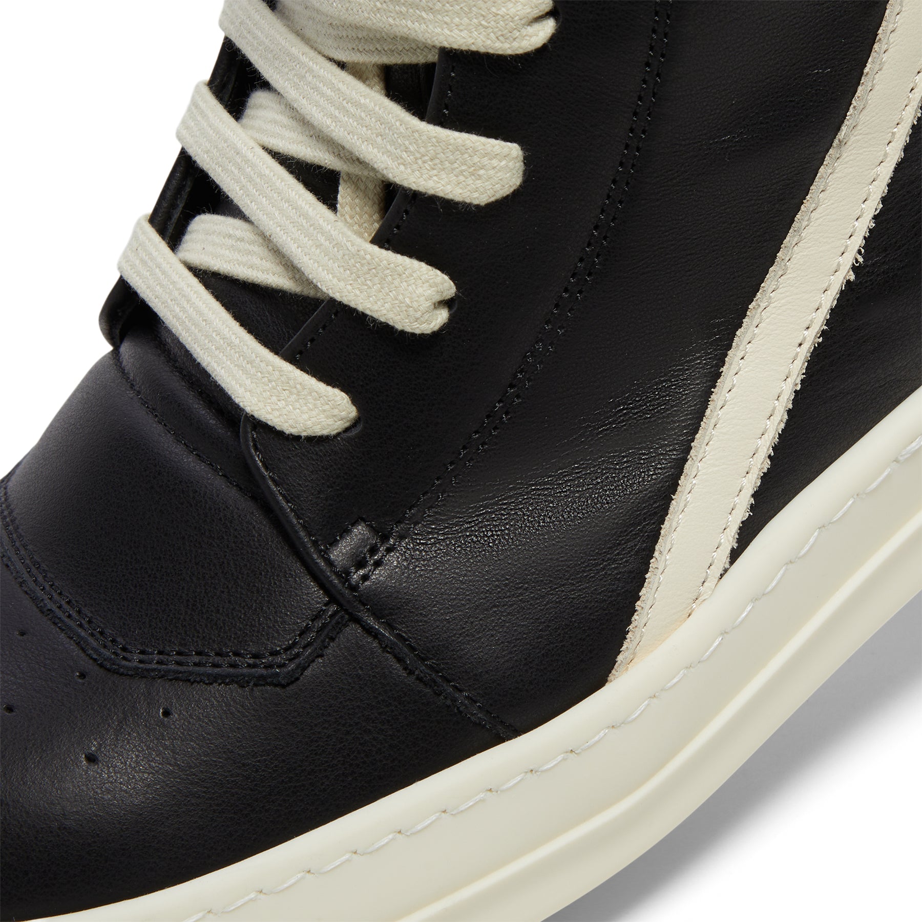 靴 Rick Owens GEOBASKET BLACK/MILK/MILK 42 Geobasket in Milk/Black – SVRN