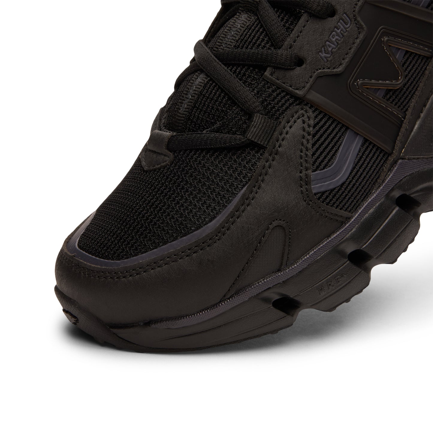 Karhu Super Fulcrum (Black)