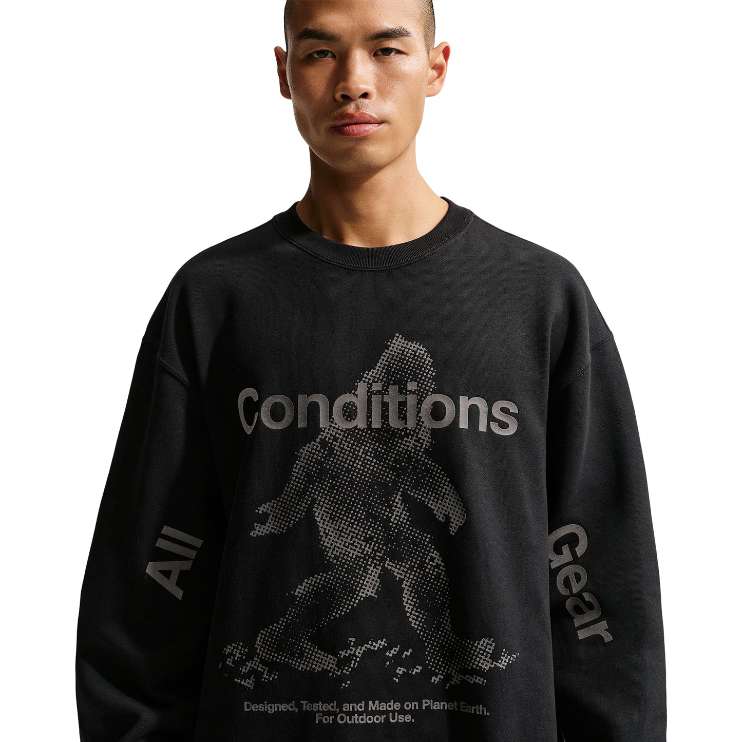 Nike ACG "Tuff Fleece" Therma-FIT Pullover Crew-Neck Sweatshirt (Black)