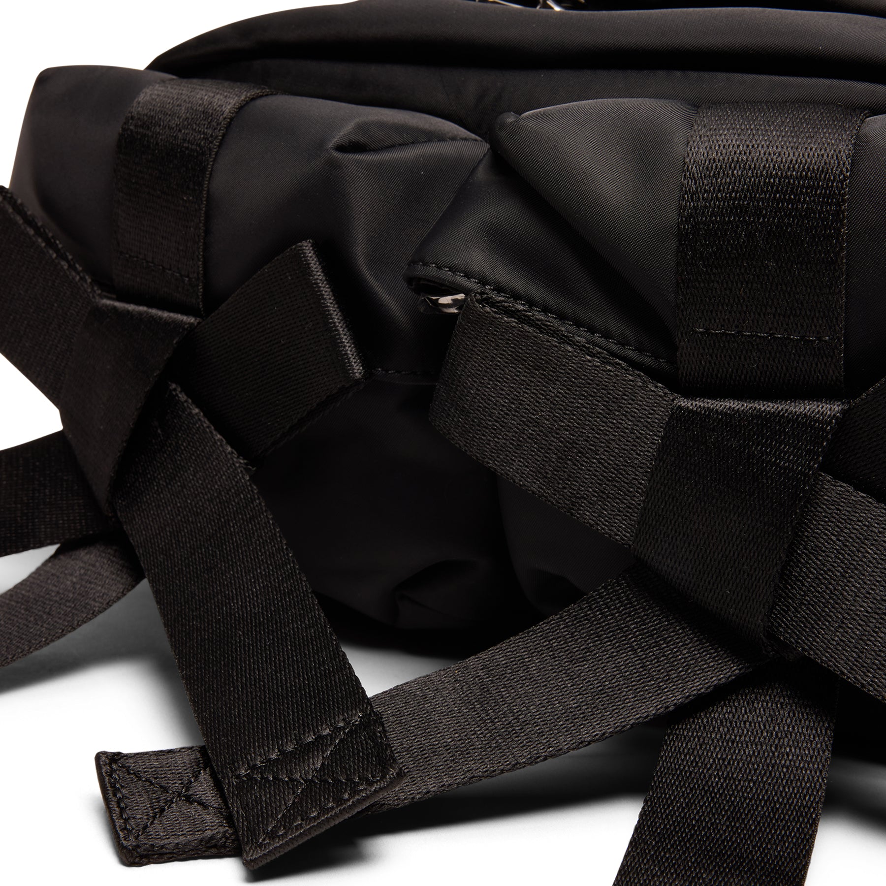 Simone Rocha Embellished Classic Bow Crossbody Bag (Black/Jet)