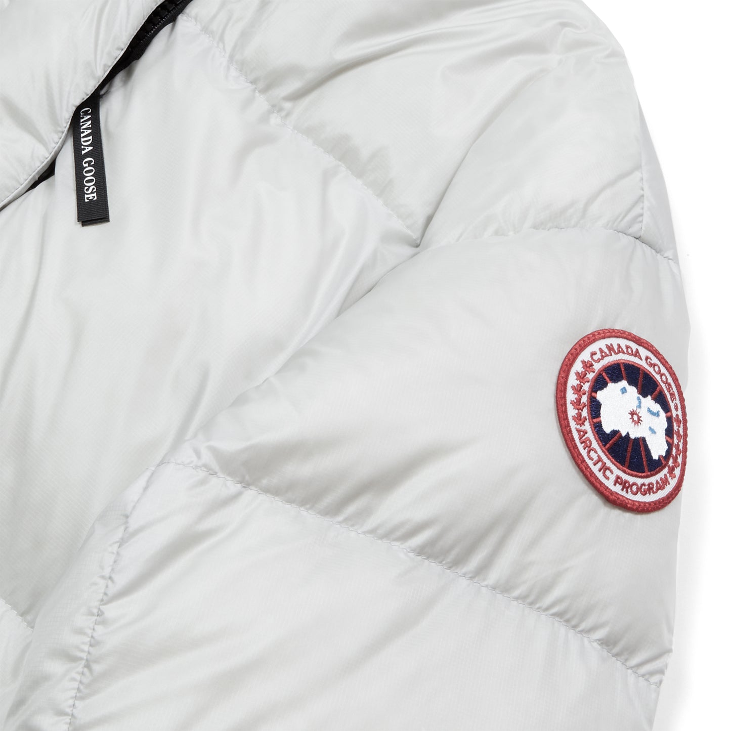 Canada Goose Womens Cypress Cropped Puffer (Silverbirch)