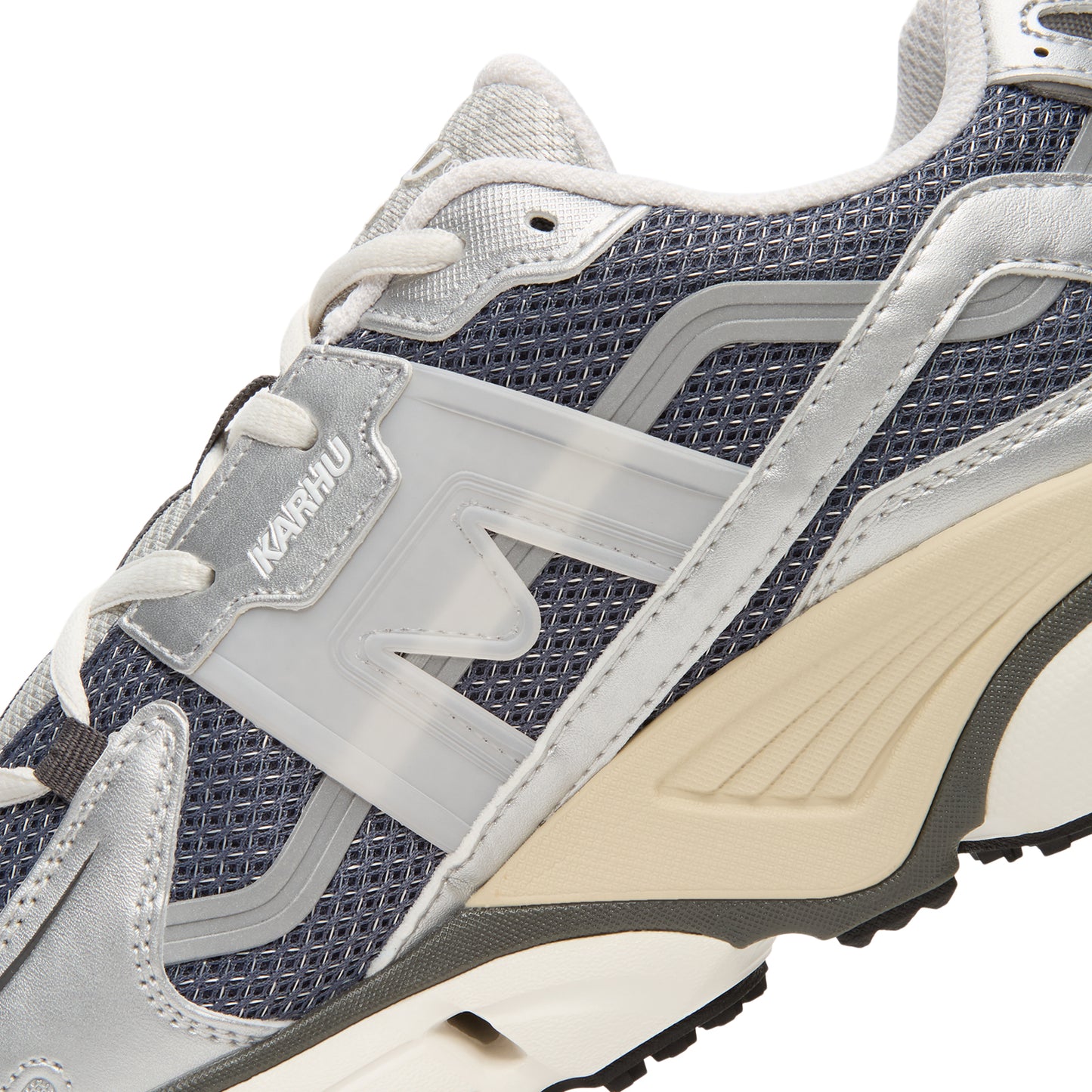 Karhu Super Fulcrum (Silver / Vintage Indigo)
