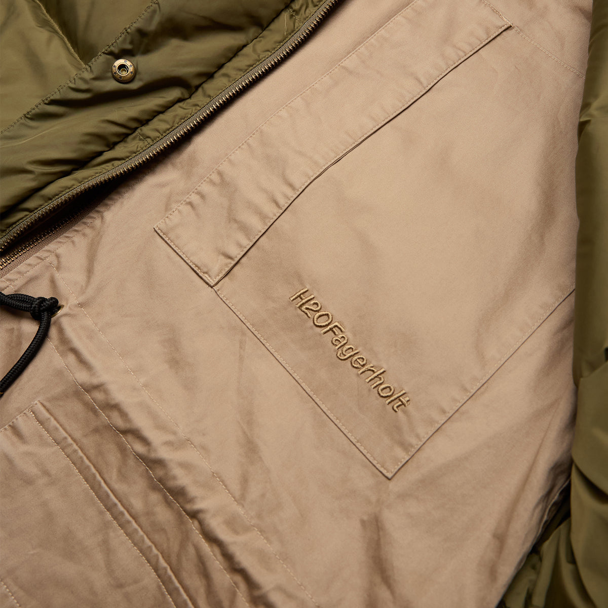 H2OFagerholt Sherlock Coat (Sand/Dark green moss)