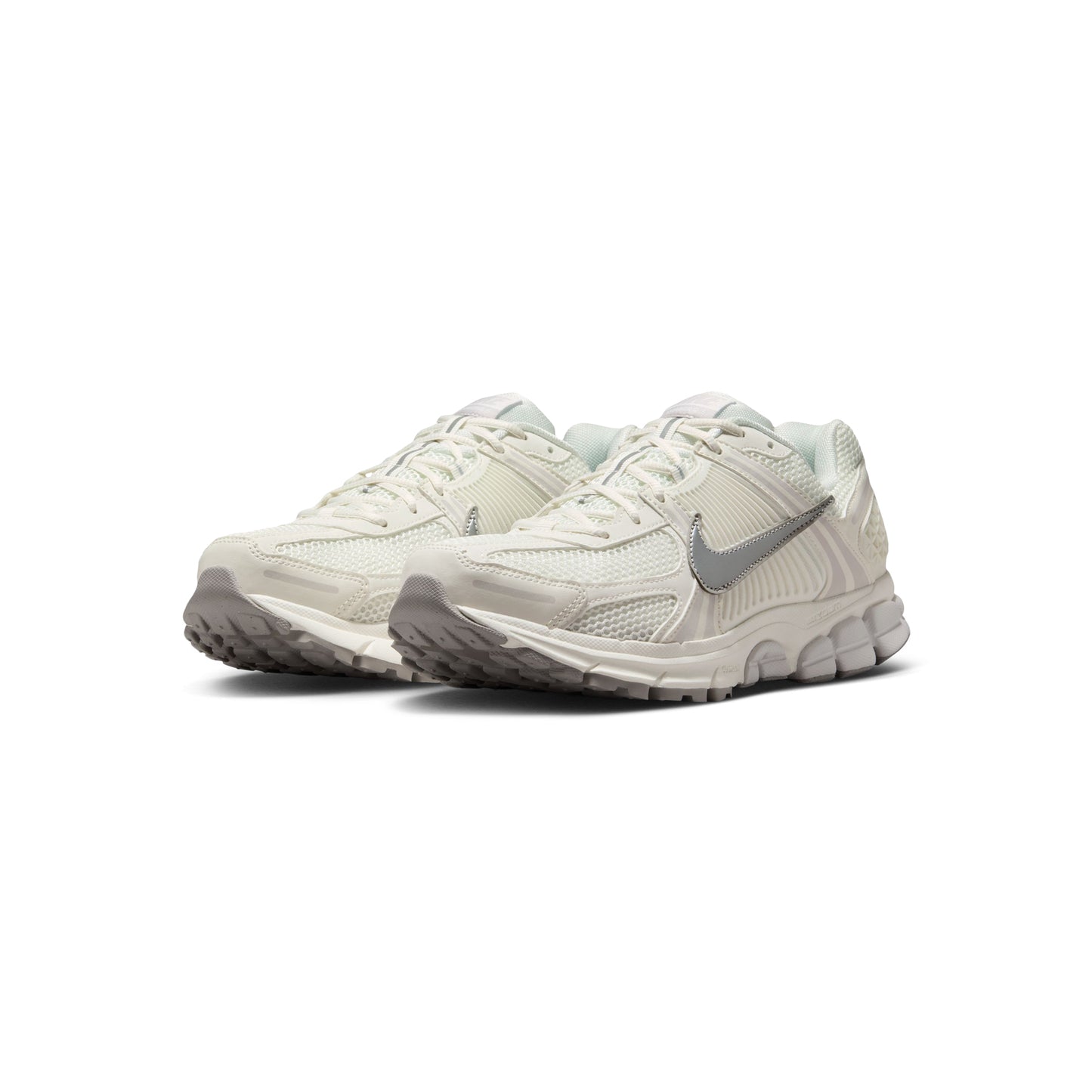 Nike Zoom Vomero 5 (Sail/Metallic Silver/Vast Grey)