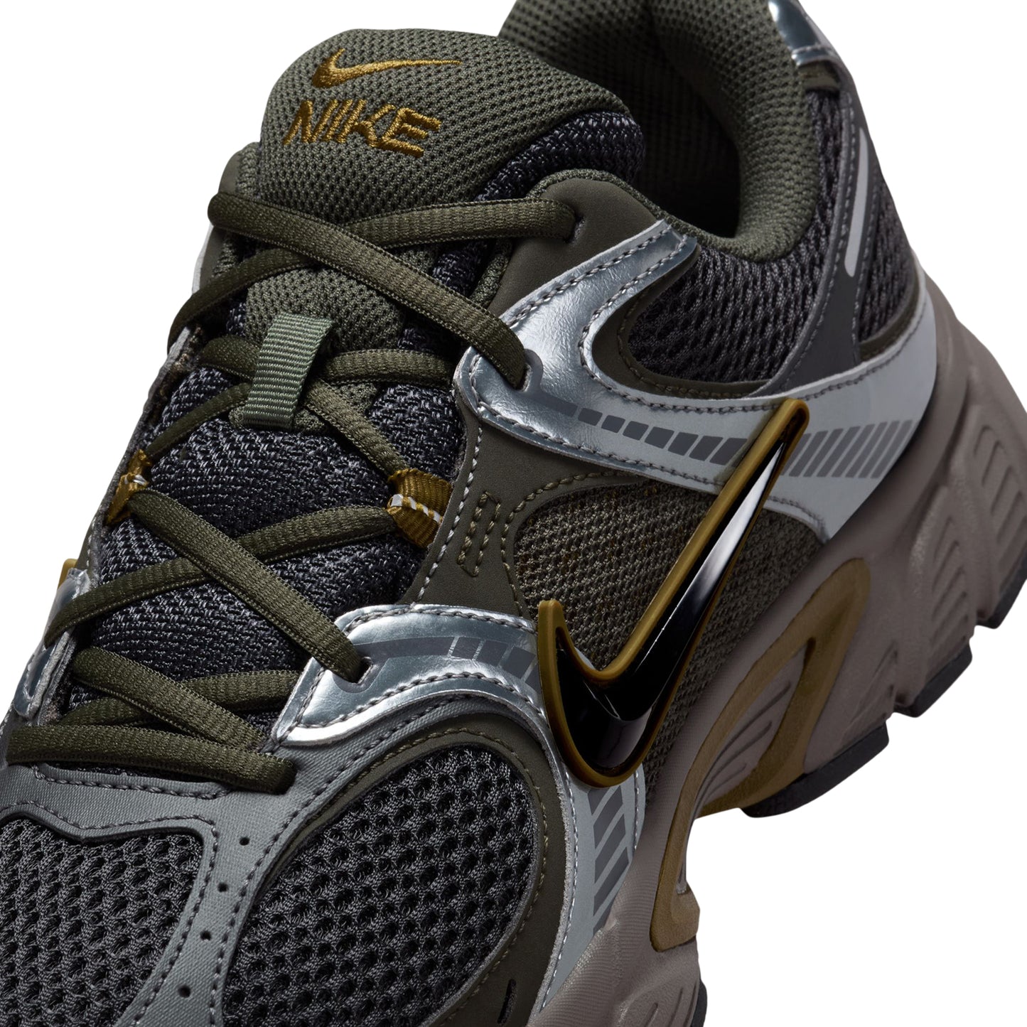 Nike V5 RNR (Olive Flak/Black/Sequoia/Smoke Grey)