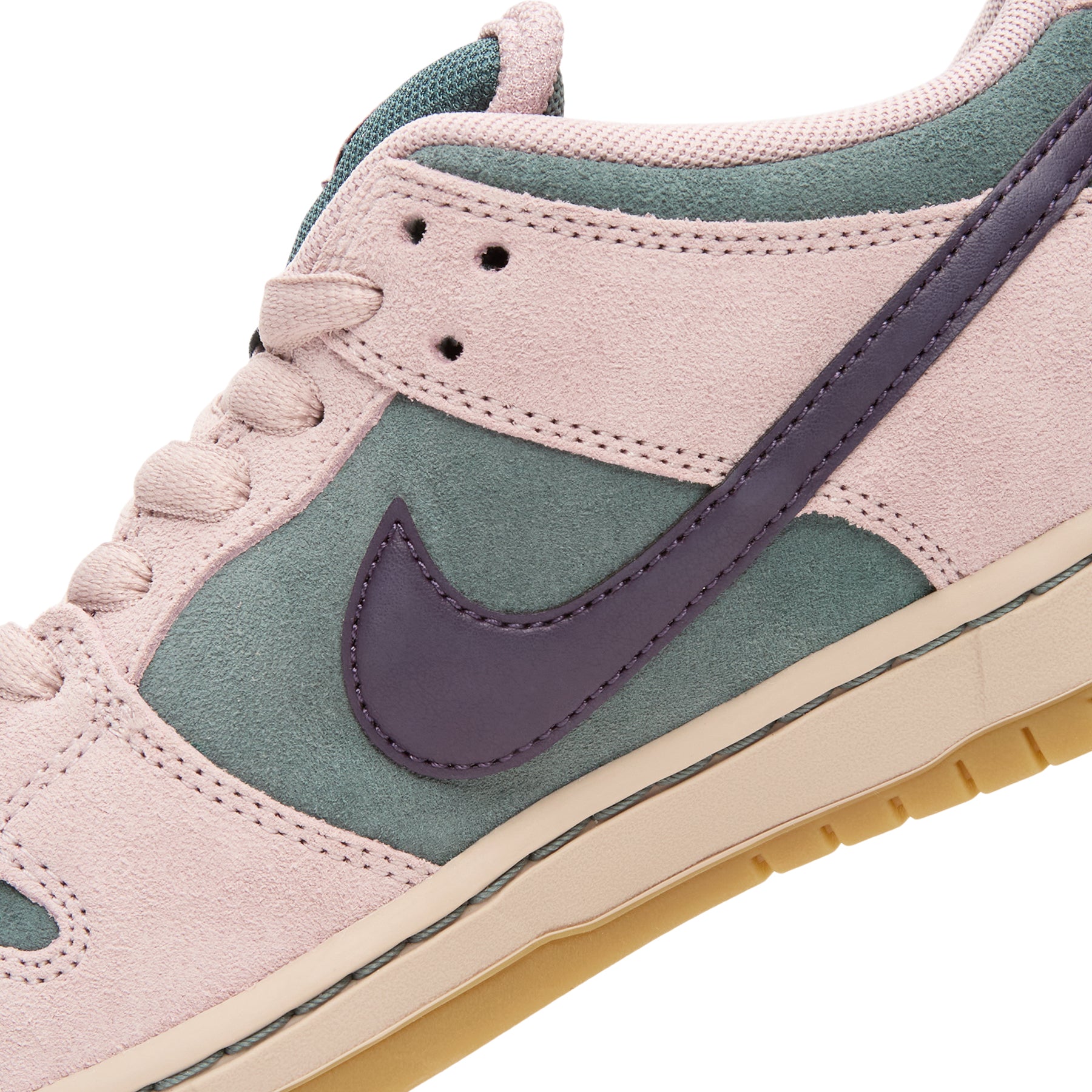 Nike SB Dunk Low Pro (Mineral Slate/Dark Raisin-Particle Rose