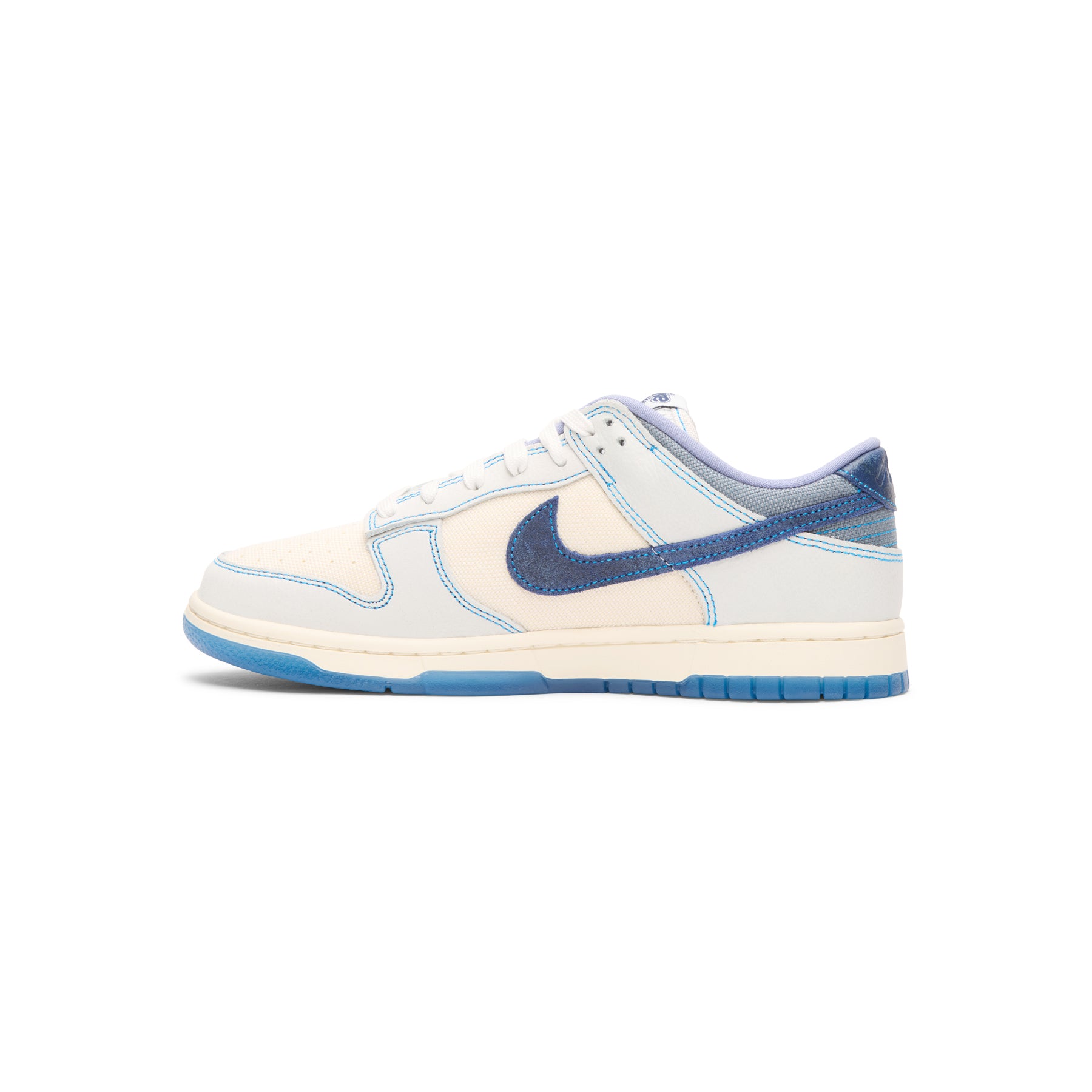 Nike Dunk Low Retro SE (Summit White/Blue Void-Pure Platinum) – CNCPTS