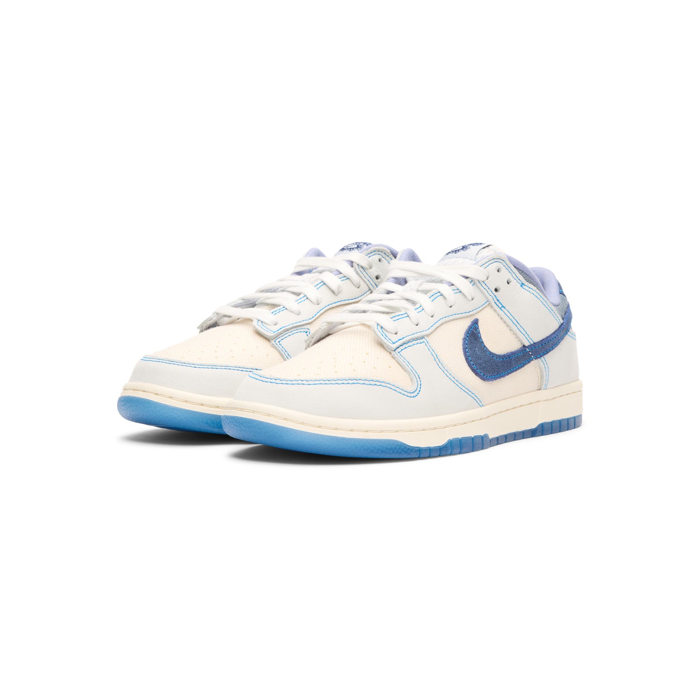 Nike Dunk Low Retro SE (Summit White/Blue Void-Pure Platinum)