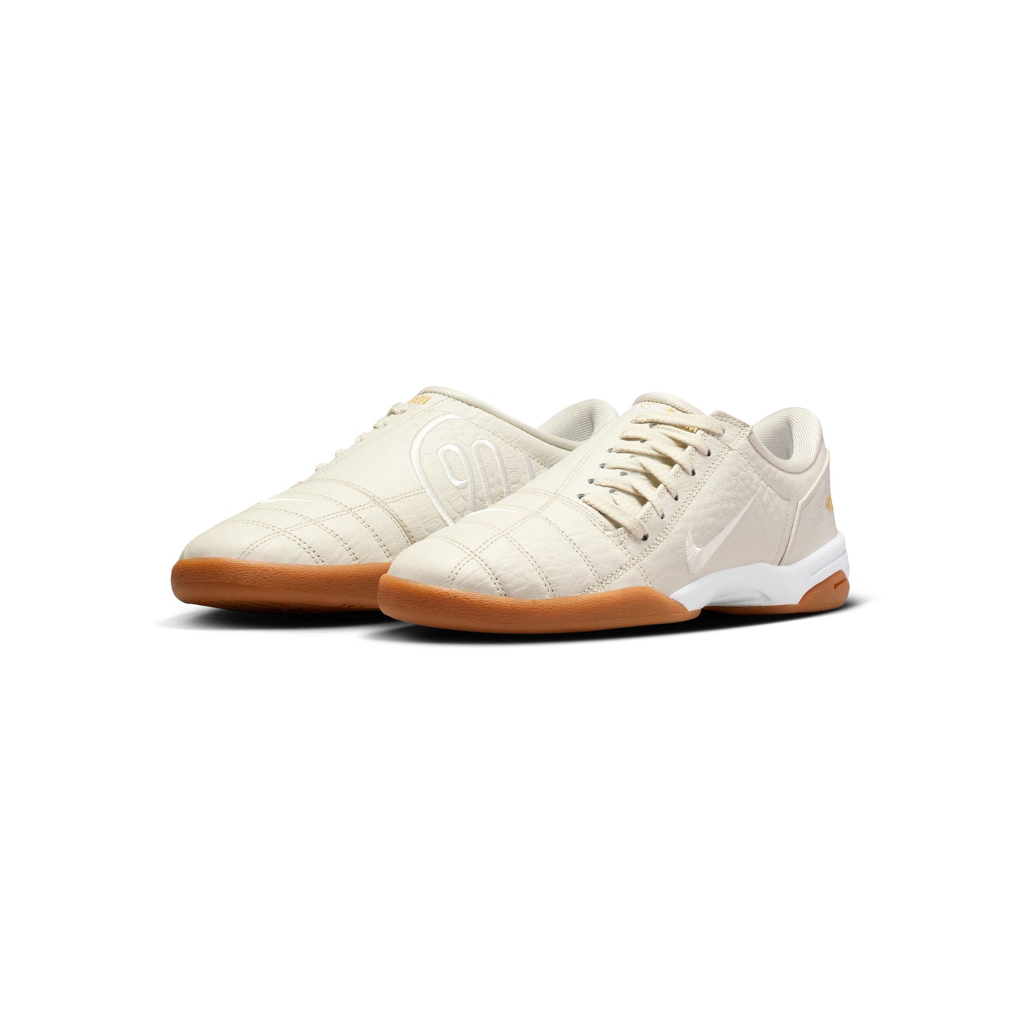 Nike Womens Total 90 (Light Bone/Sail/White/Gum Medium Brown)