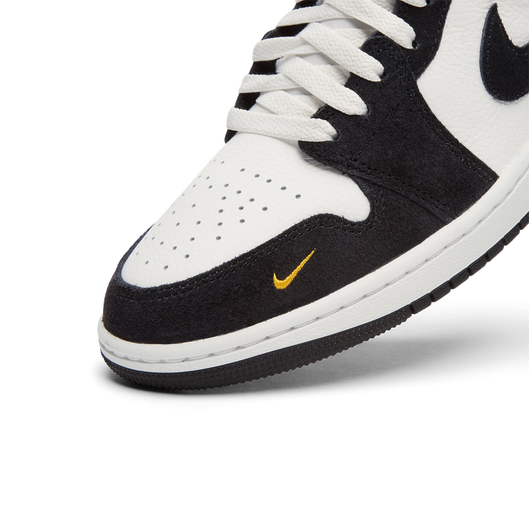 Air Jordan 1 Mid SE (Summit White/Black-Lucky Green) – CNCPTS
