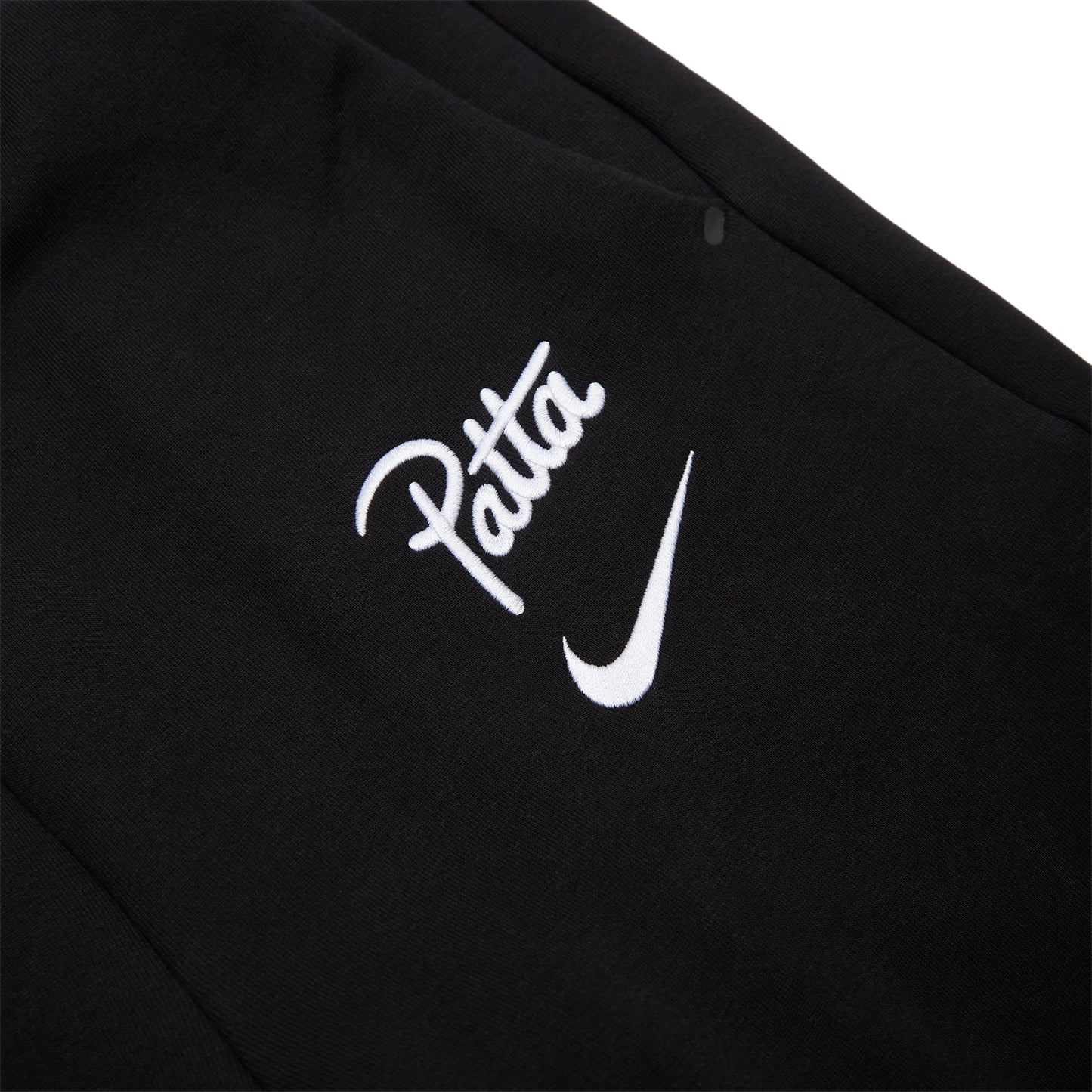 Nike x Netherlands x Patta Tech Fleece Jogger (Black/White)