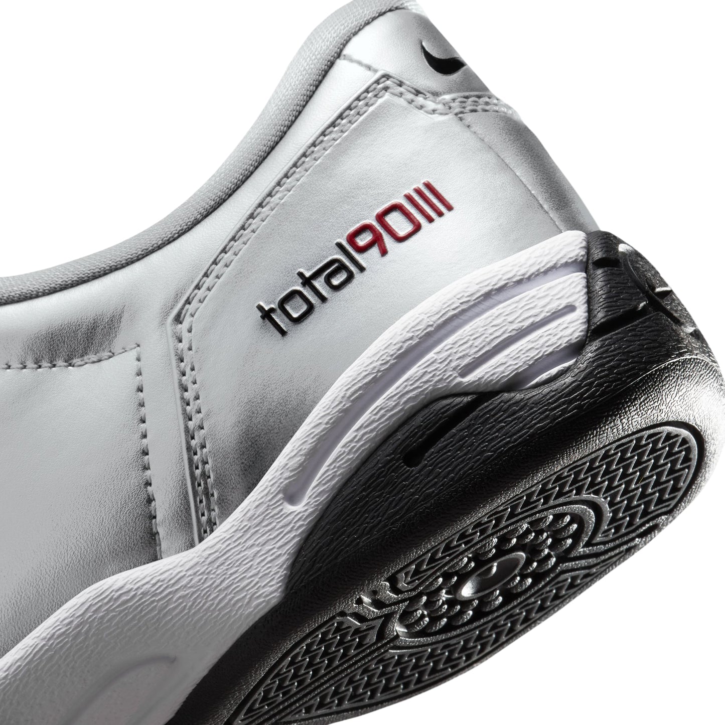 Nike Womens Total 90 (Metallic Silver/Black/University Red)