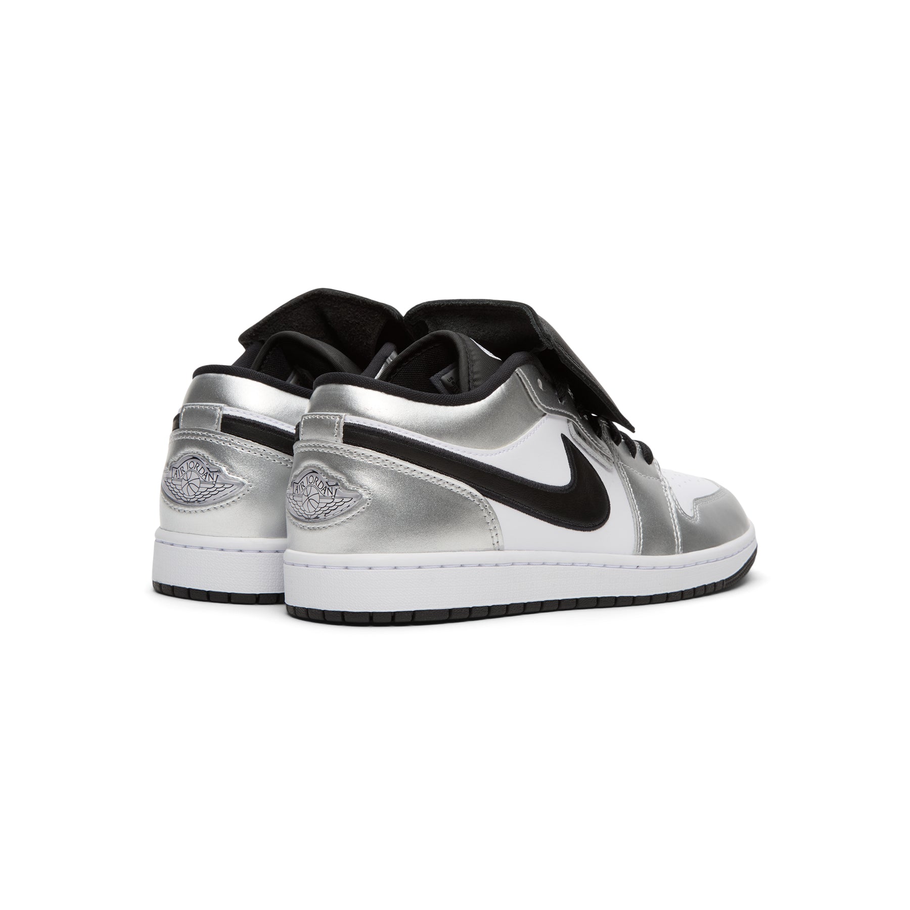 Air Jordan 1 Low SE (White/Black-White-Metallic Silver) – CNCPTS