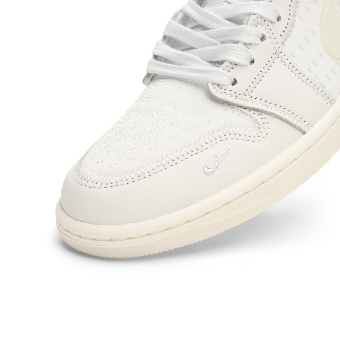 Jordan Air Jordan 1 Low SE Apla (Summit White/Sail-Multi-Color-Off White)