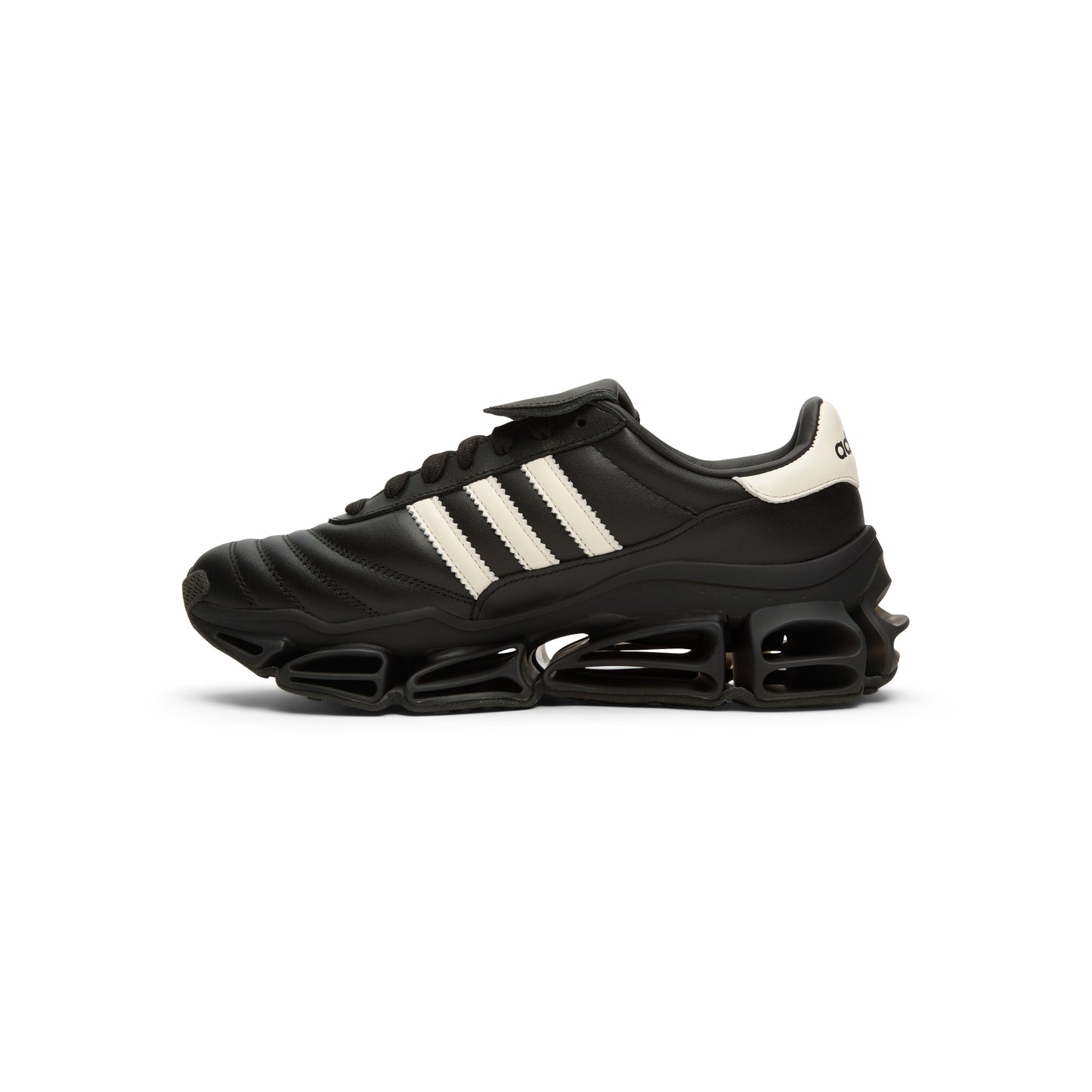 Adidas Chavarria Megaride WC (Core Black/Off White/Core Black)
