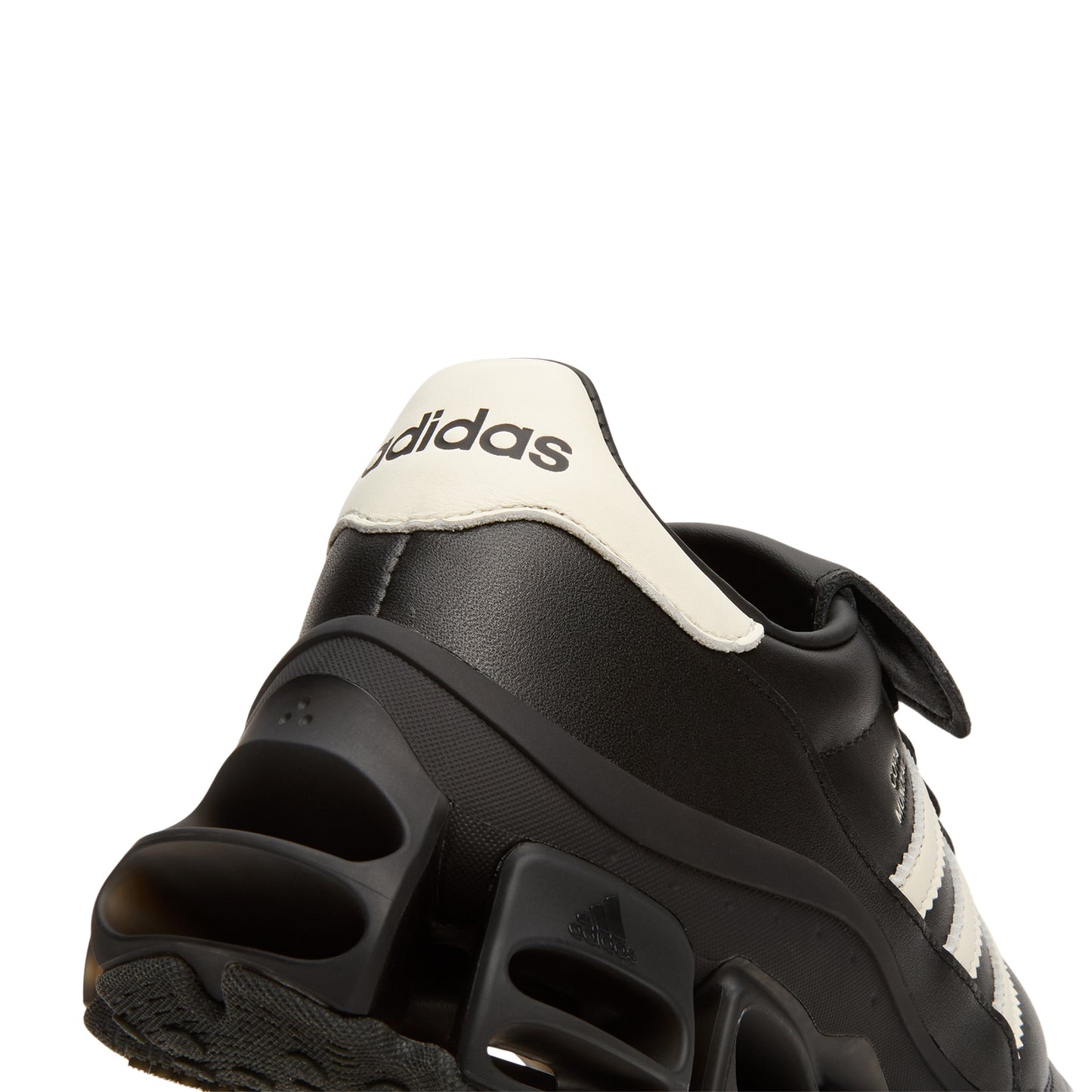 Adidas Chavarria Megaride WC (Core Black/Off White/Core Black)