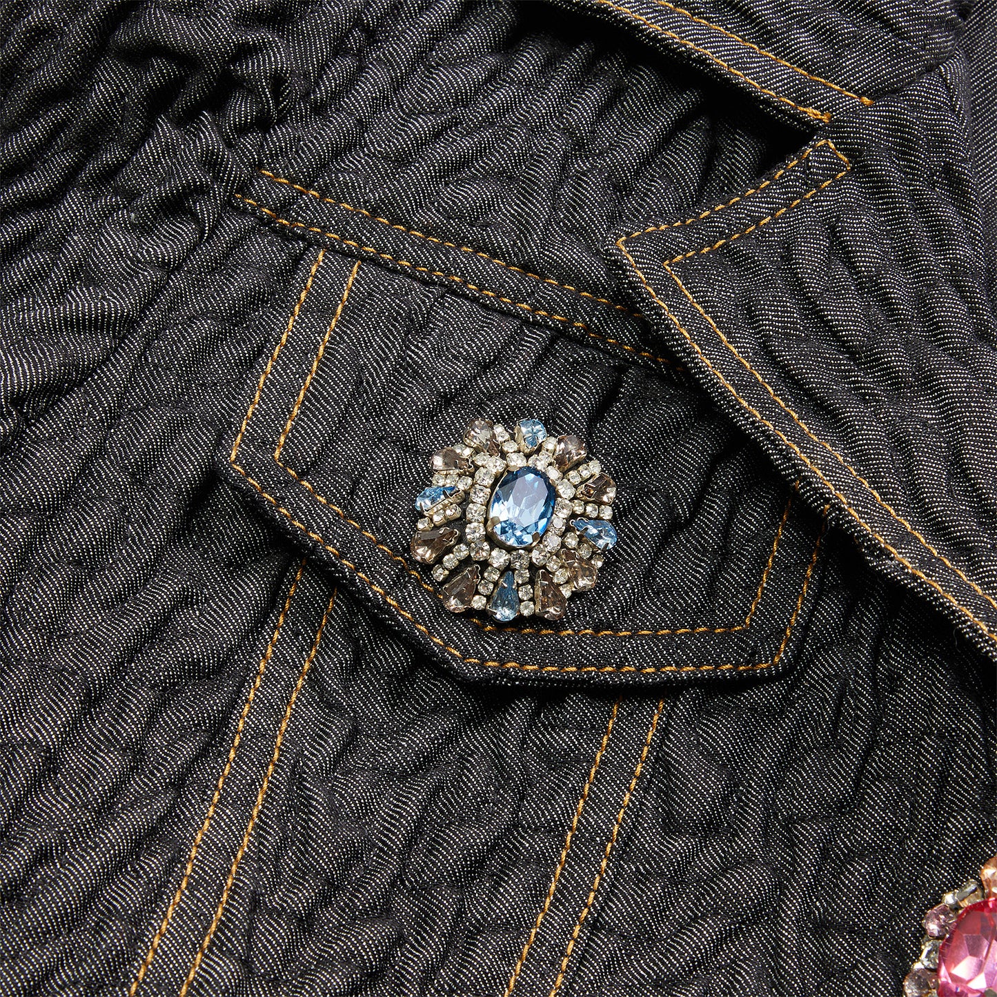 Moschino Cropped Brooch Cotton-Blend Blazer (Fantasy Print Black)