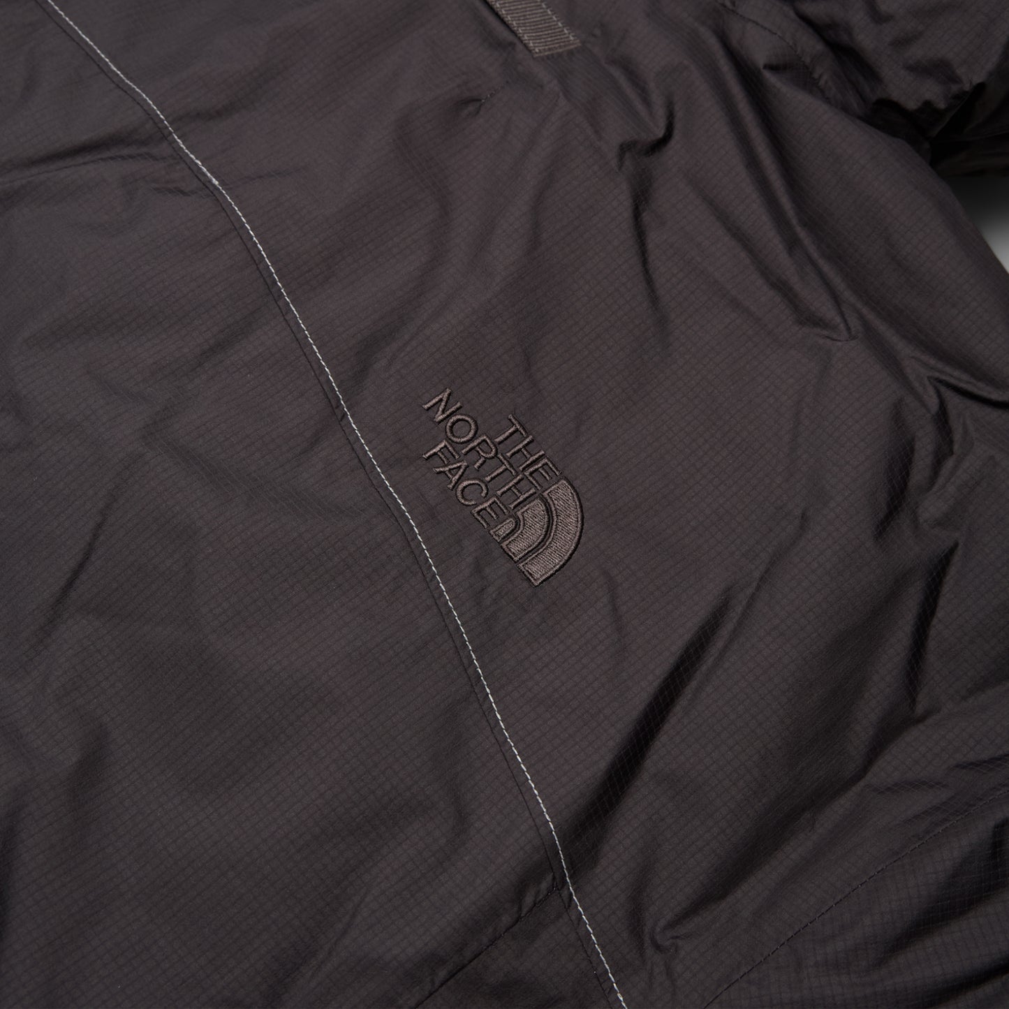 The North Face DryVent Reversible Down Jacket (Lead/TNF Black)