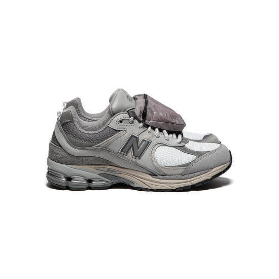 New Balance 2002R (Grey)