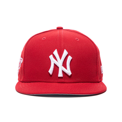 New Era 59Fifty Side Patch New York Yankees Fitted Cap (Scarlet)