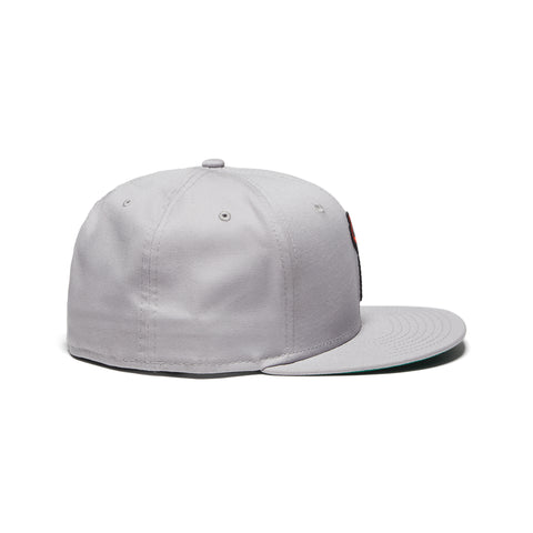 New Era HARDIES 59FIFTY Fitted Hat (Grey)