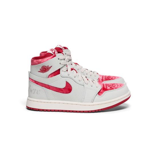 Nike Womens Air Jordan 1 Zoom Air CMF 2 SP (Summit White/Gym Red/Phantom)
